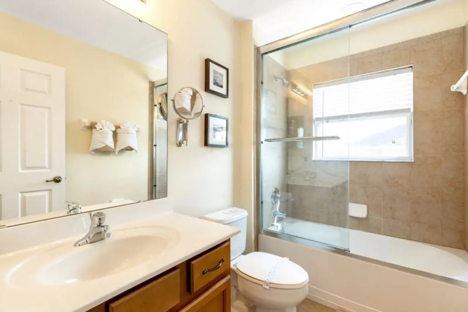 Watersong Dream- Theatre Room, Games, Pool & Spa, Davenport, US