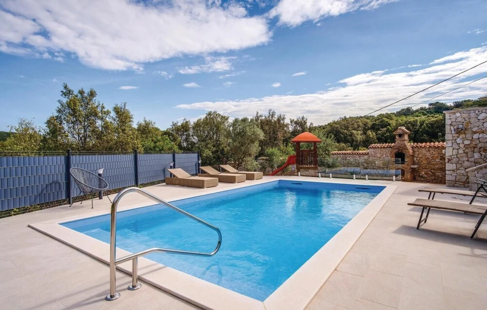 Stunning Home in Sveti Jakov With Sauna, Wifi and 3 Bedrooms