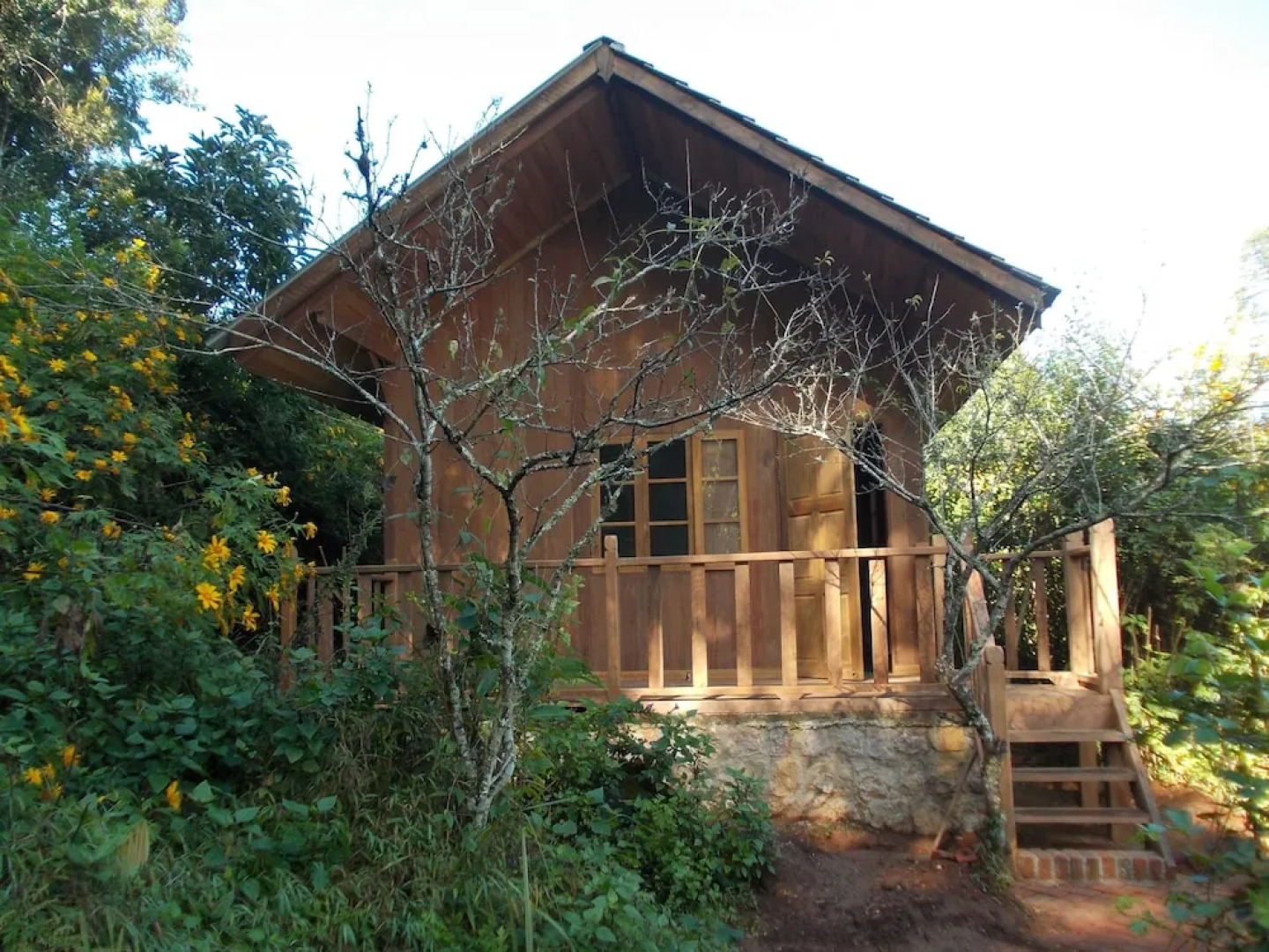 Thitaw Lay House B & B