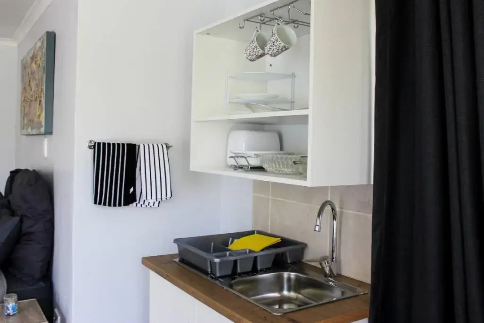 4 on Verbena (Adults Only)