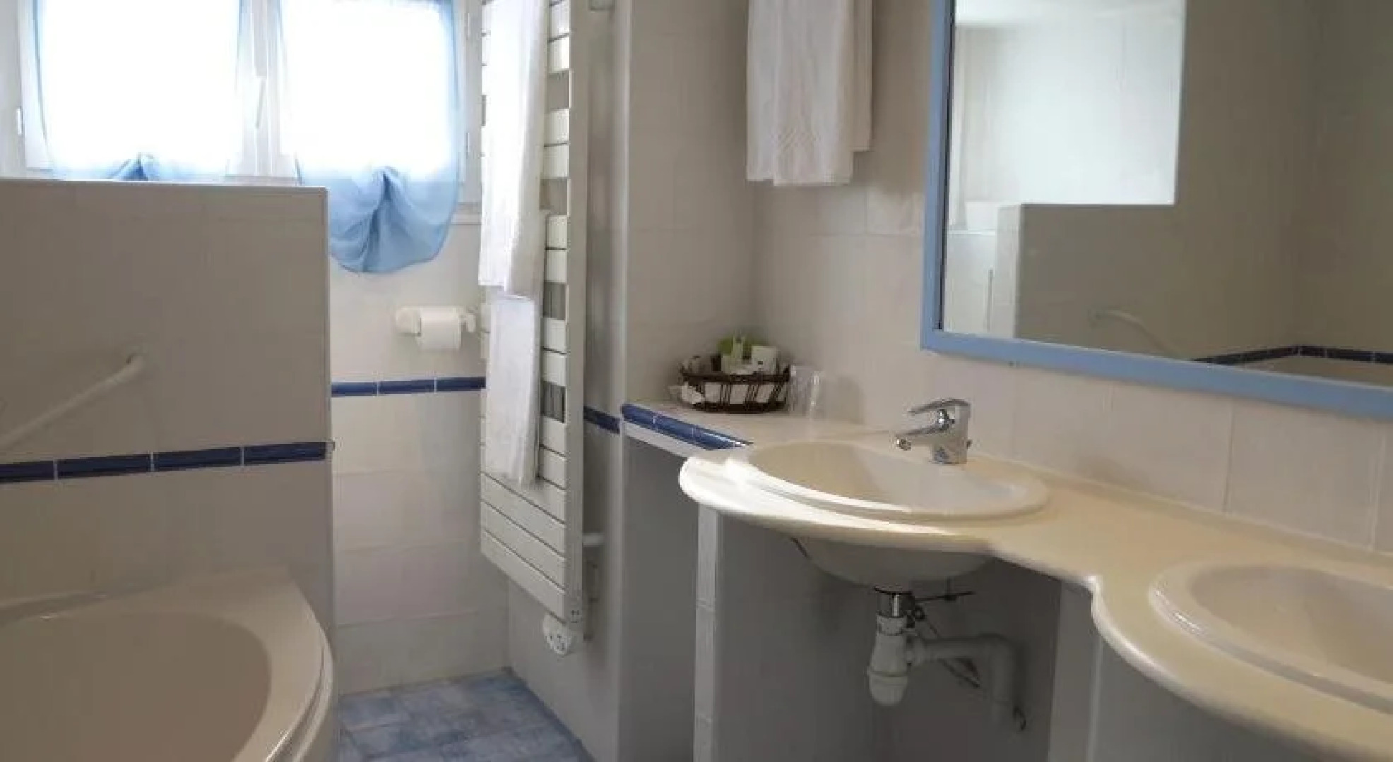 Logis Hotel Moderne Et Pigeon