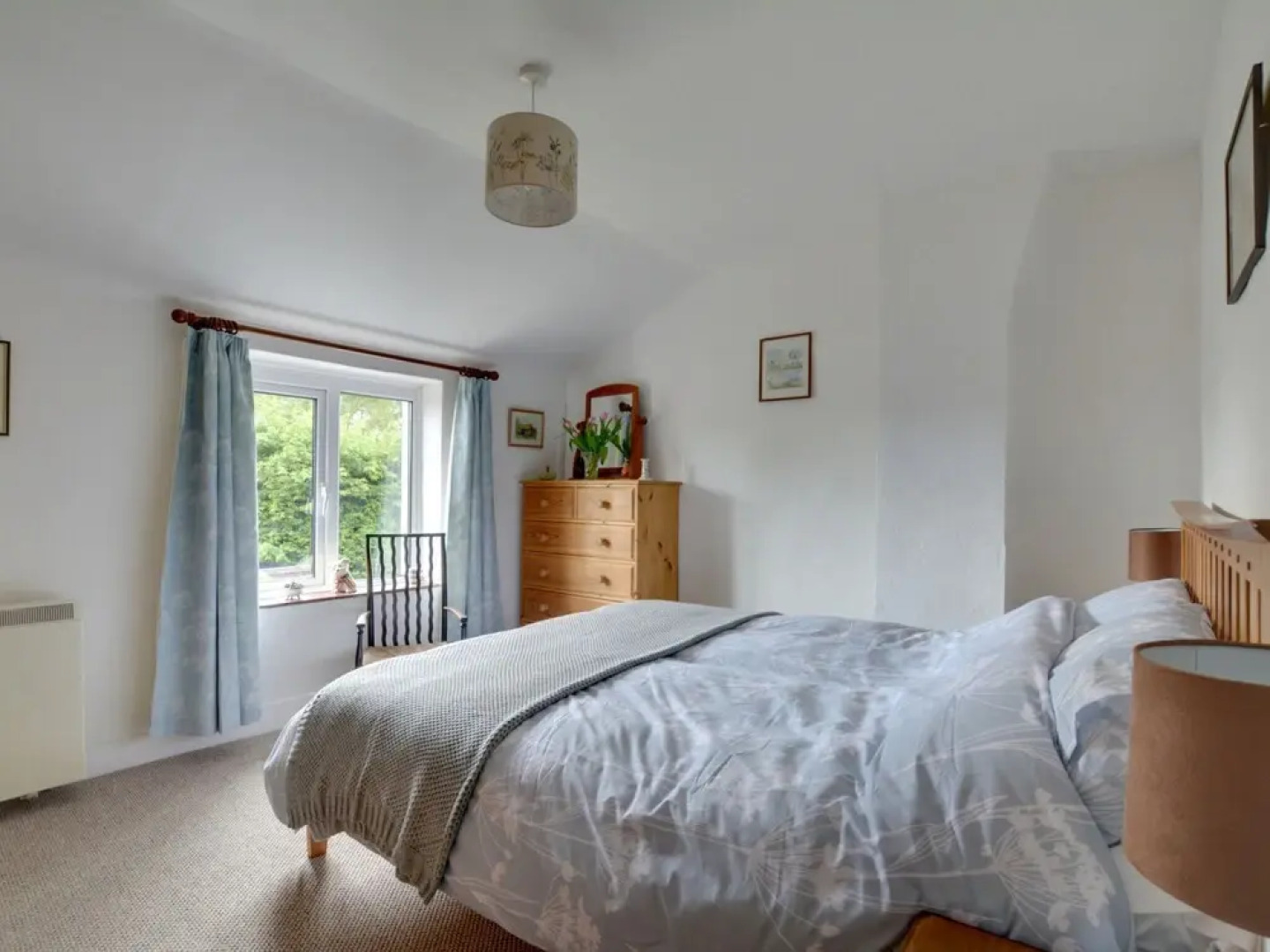 Cozy Holiday Home in Hythe Kent With Garden