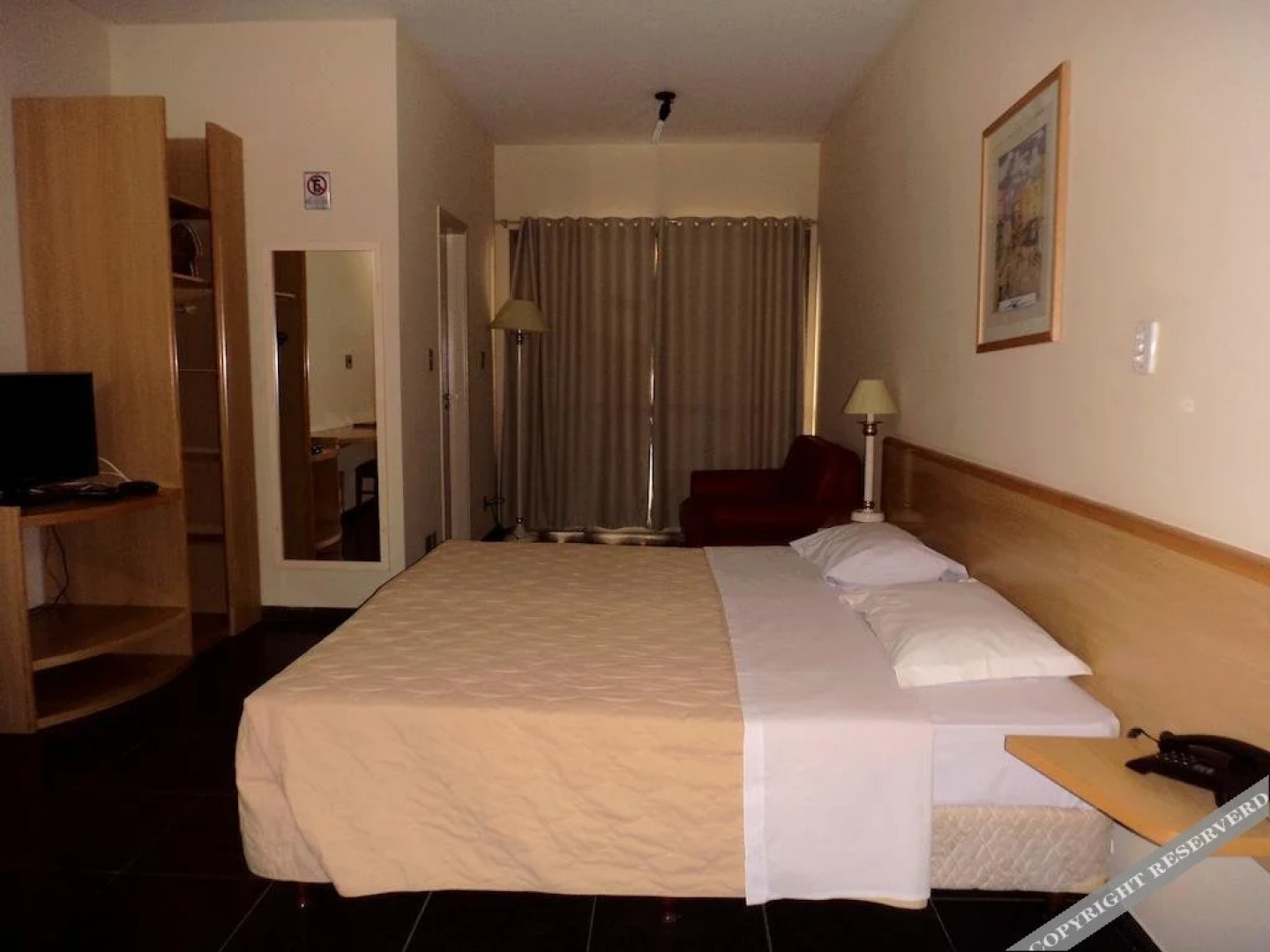 The Hill Hoteis Apart Suite