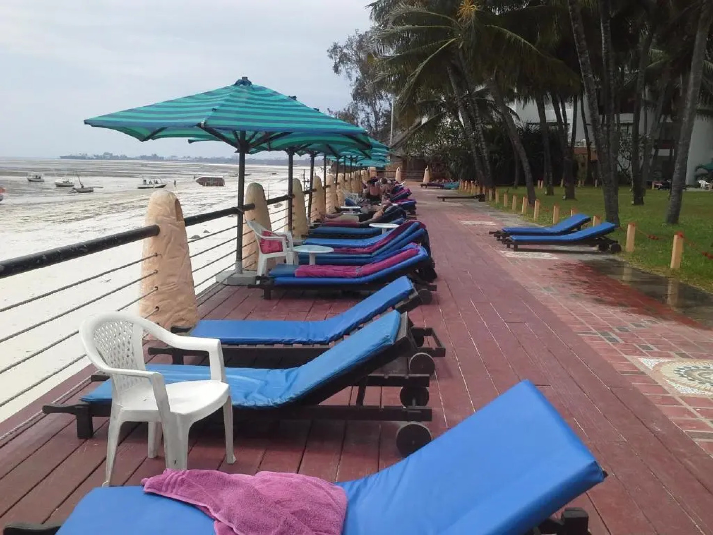 Bamburi Beach Hotel - All Inclusive