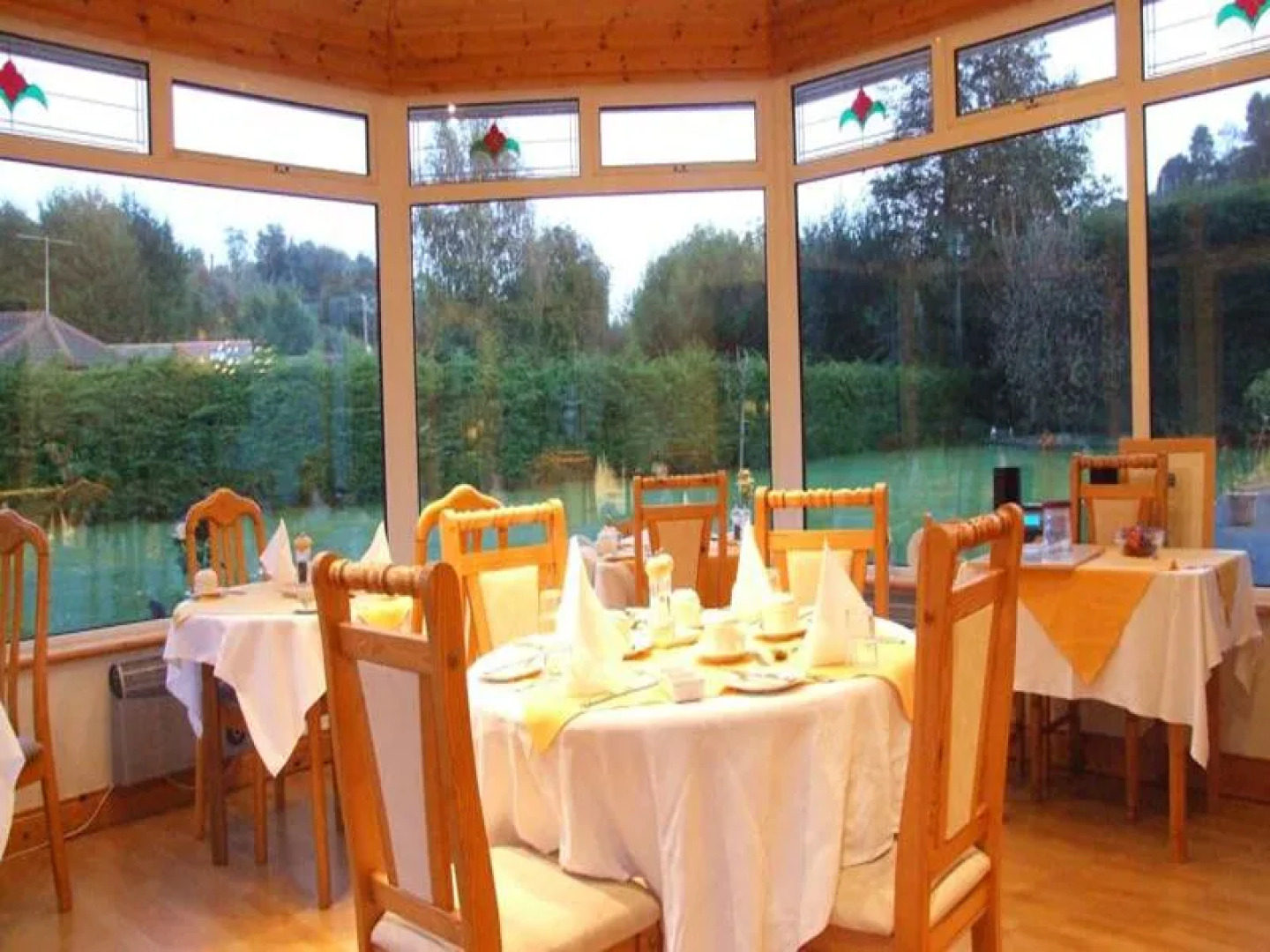 Cherrybrook Country Home