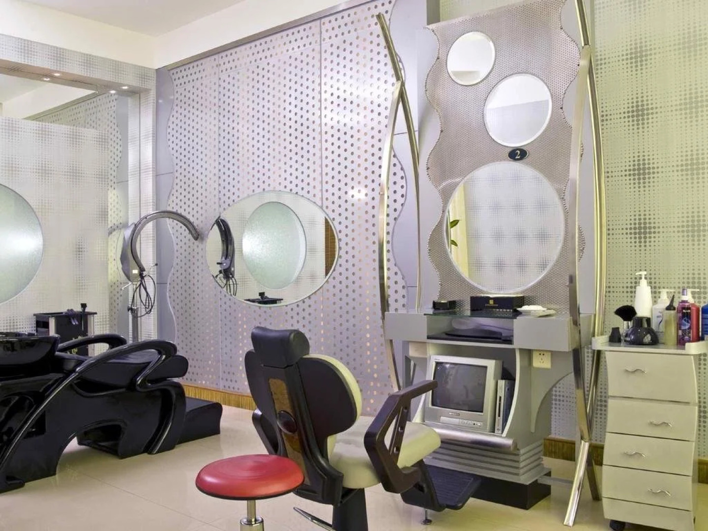 Exhibition International Hotel