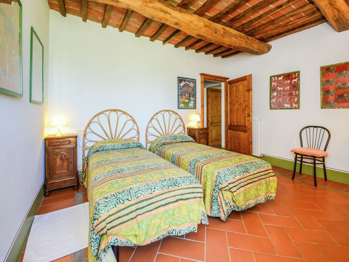 Spacious Villa in Marradi with Swimming Pool