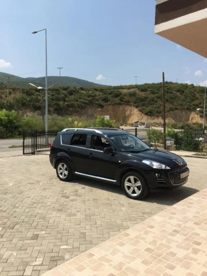 Sunrise Apartments and Studios