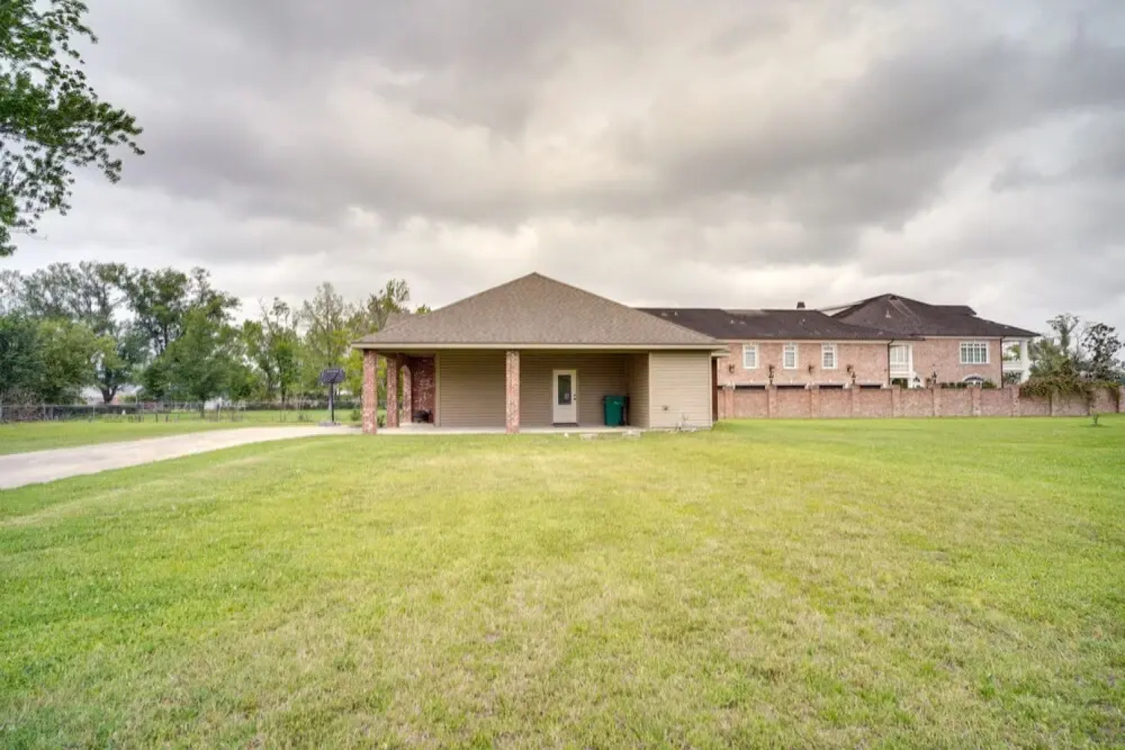 3 Mi to Casinos: Pet-friendly Home in Lake Charles