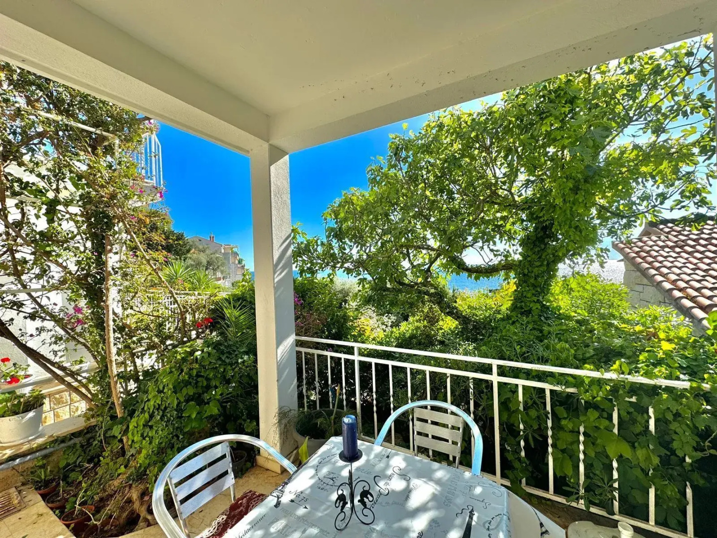 Sun Rose apartments Sveti Stefan