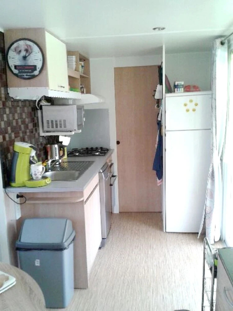 Bungalow With 2 Bedrooms in Soulac-sur-mer, With Pool Access and Furni