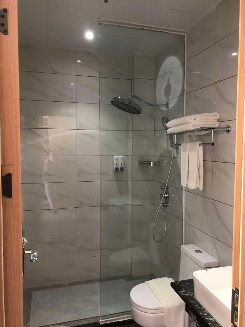 Vienna Hotel (Newly Renovated 2025)