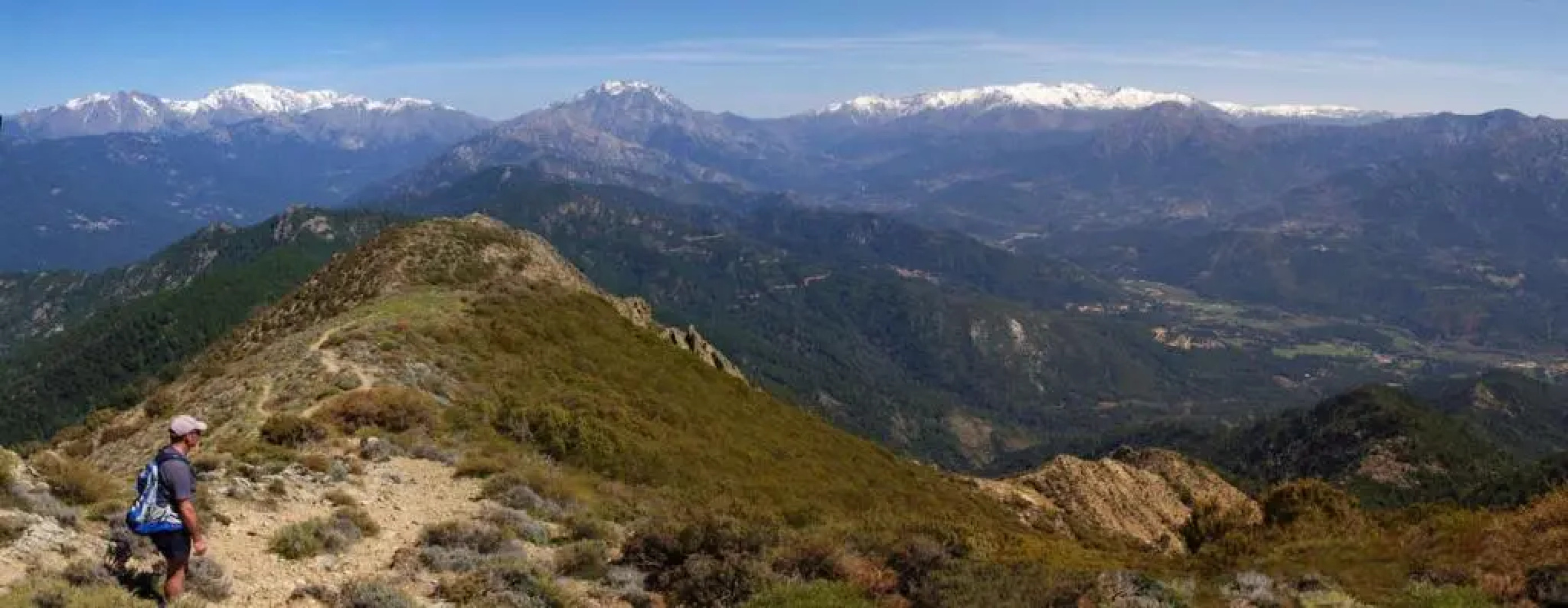 Chambre INDEPENDANTE et aménagée 25 kms Ajaccio