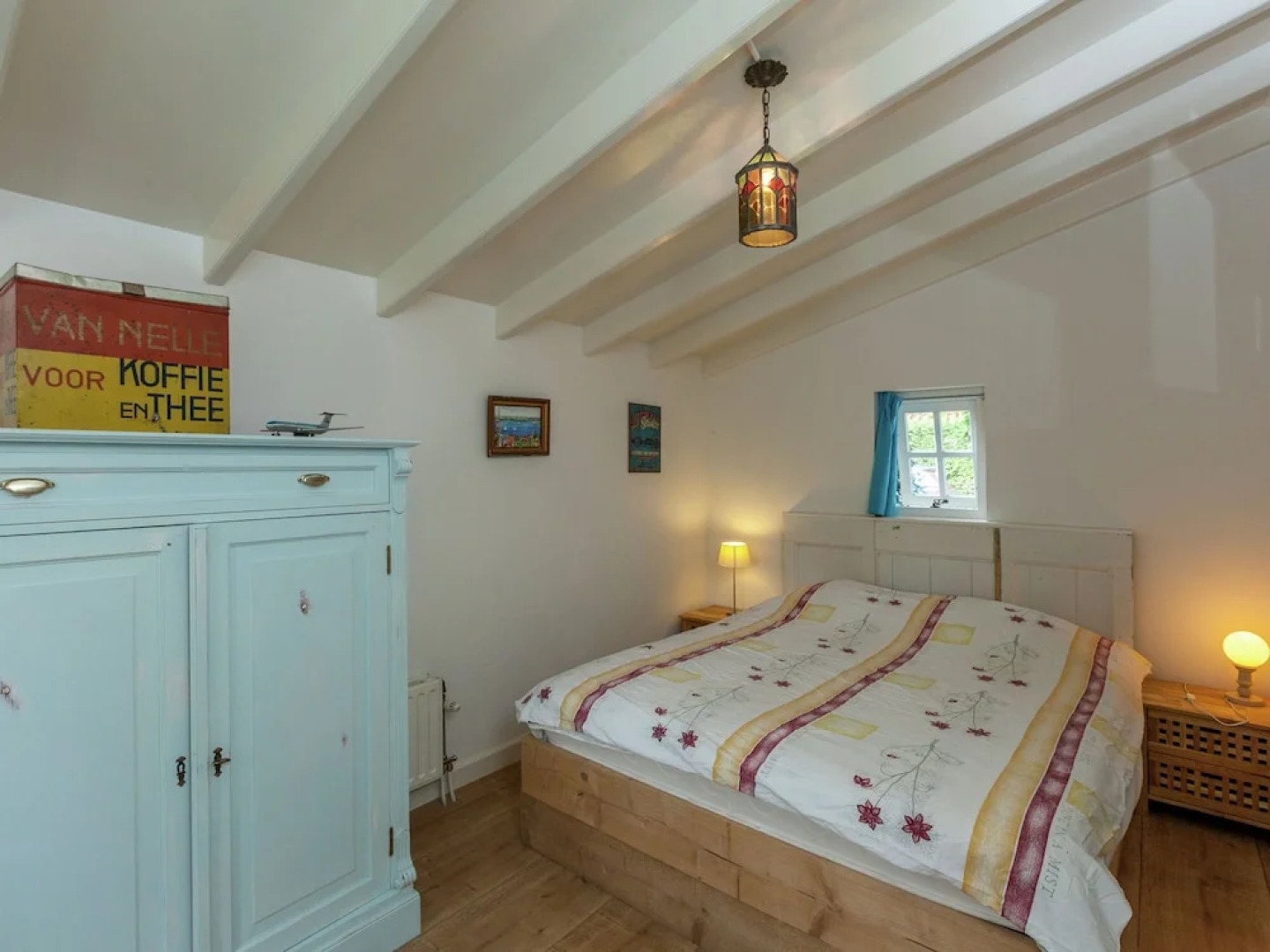 Stylish Holiday Home with Box Bed near Lake Veere