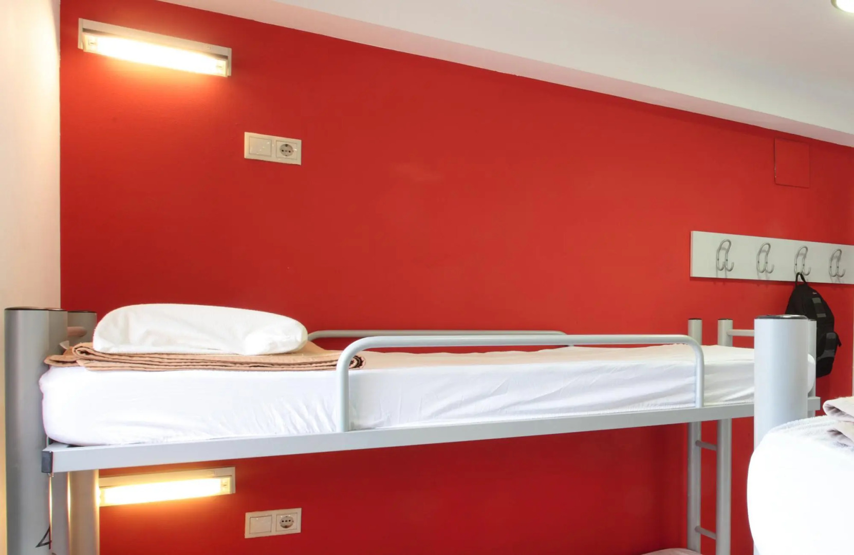 room00 Valencia Hostel