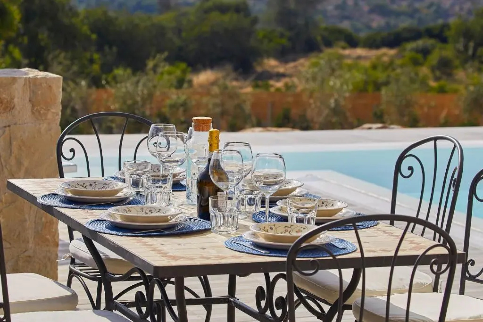 Karat House Pool lovely view 4 rooms 5 bathrooms wifi freenew villa