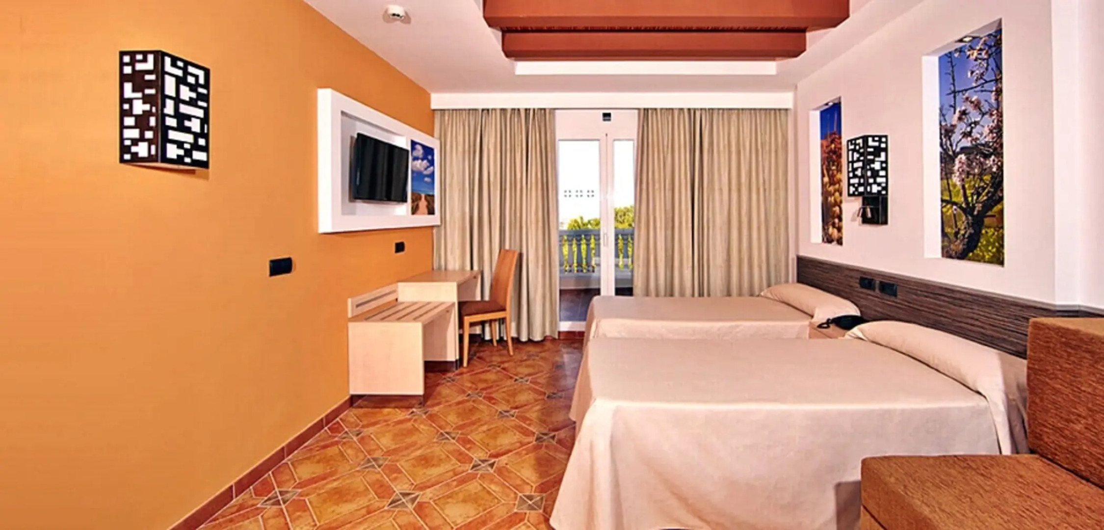 Курортный отель MLL Palma Bay Club