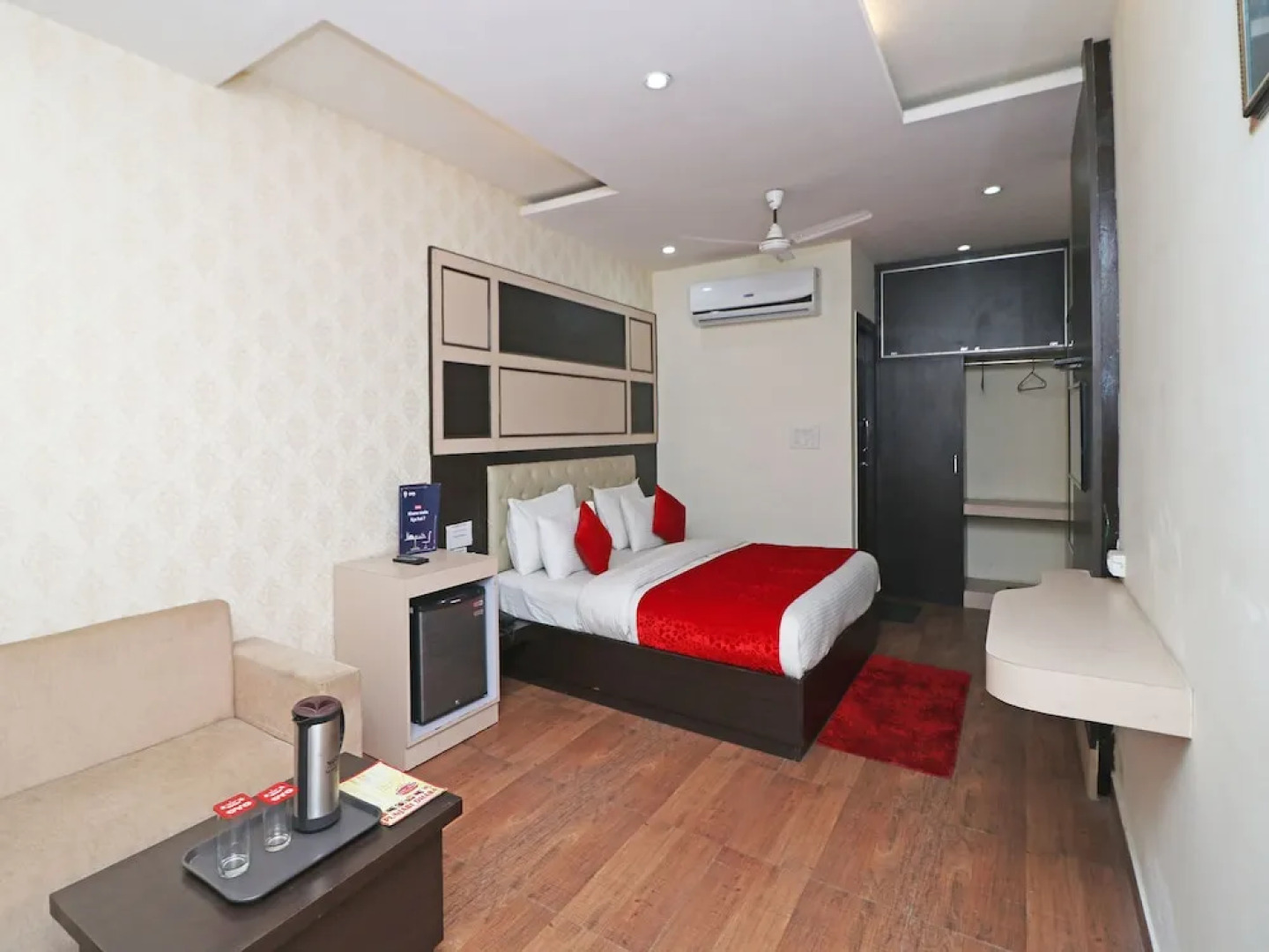 OYO 8620 Sparsh Hotels and Resorts