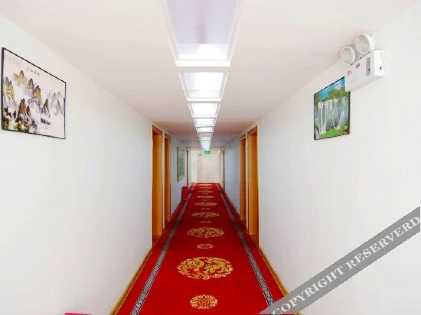 Xinlin Business Hotel