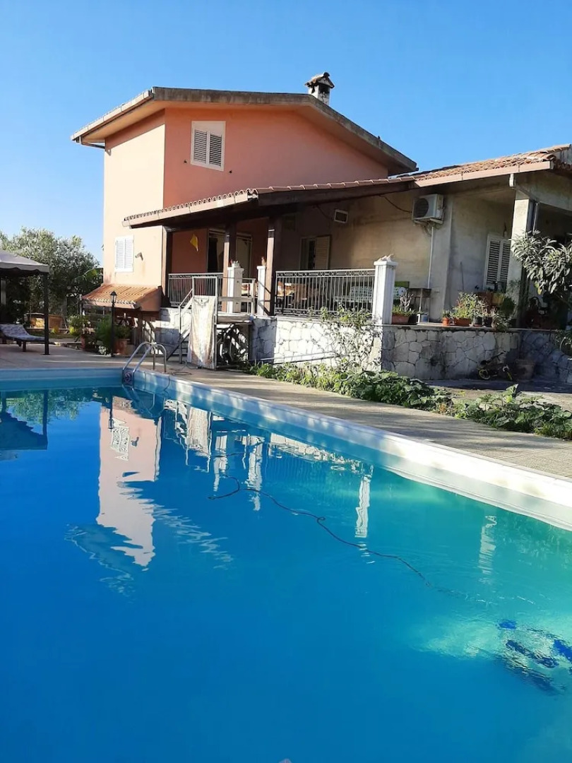 Villa With one Bedroom in Augusta, With Wonderful Mountain View, Shared Pool and Enclosed Garden Near the Beach