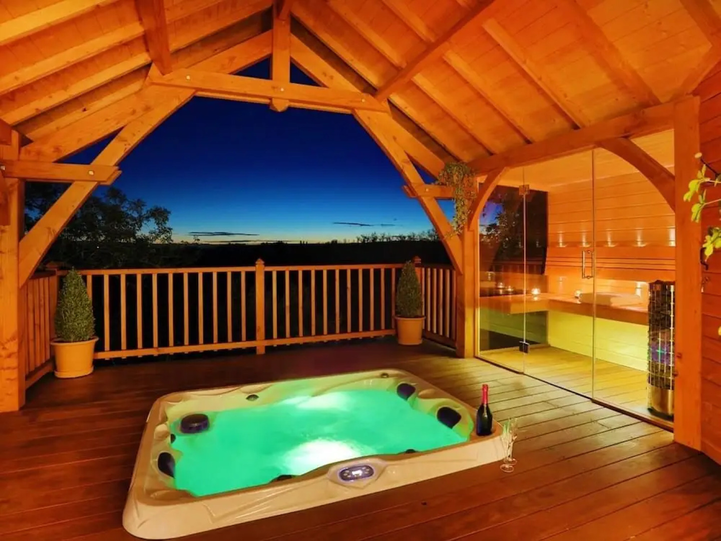 Cabane de Prestige avec Jacuzzi et Sauna privatifs