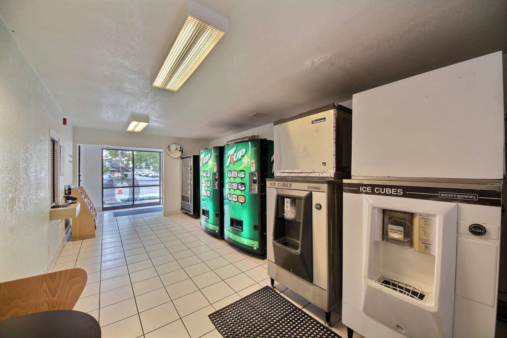 Motel 6 San Marcos, TX