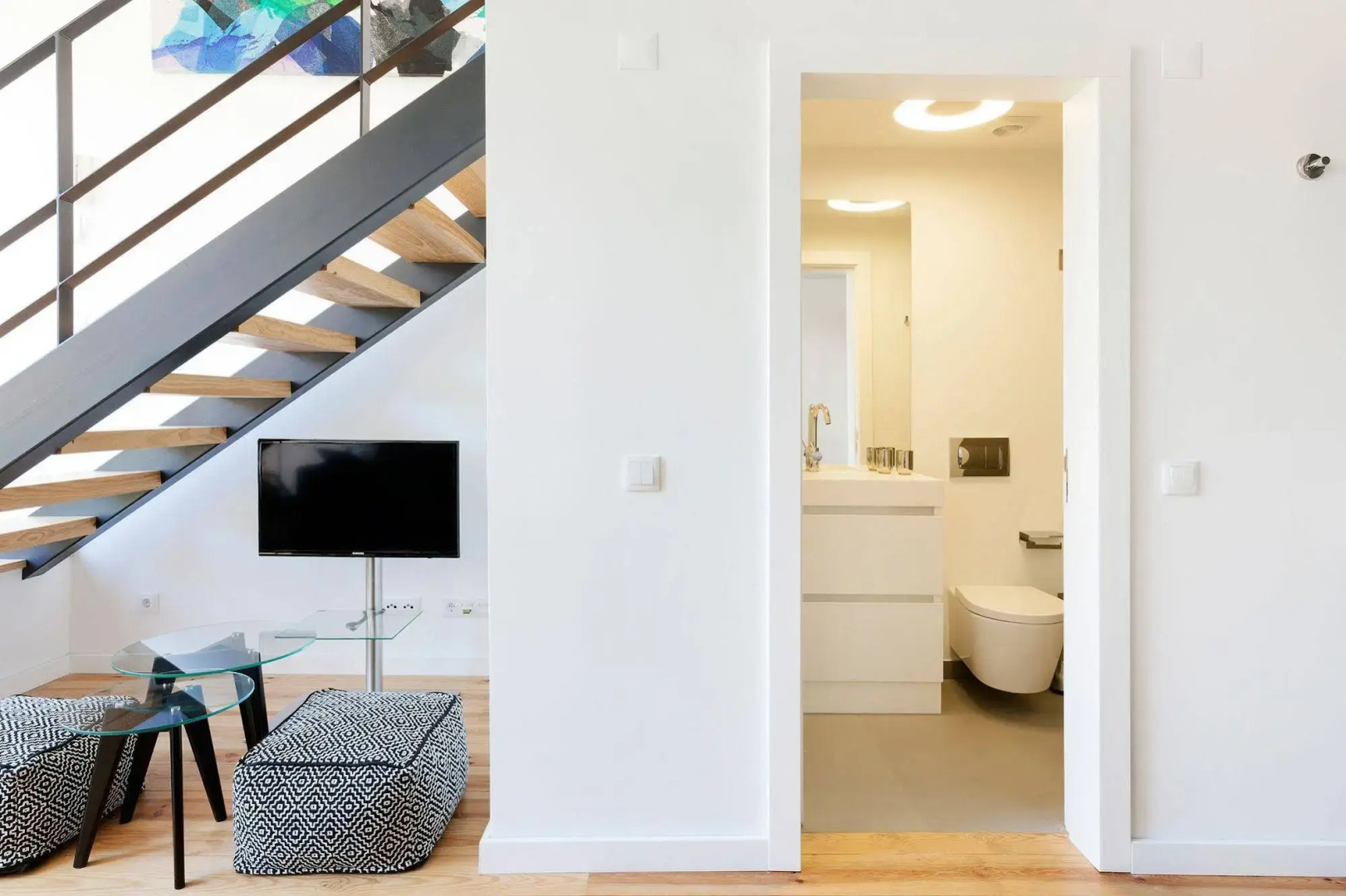 Hello Lisbon São Bento Valley Boutique Apartments