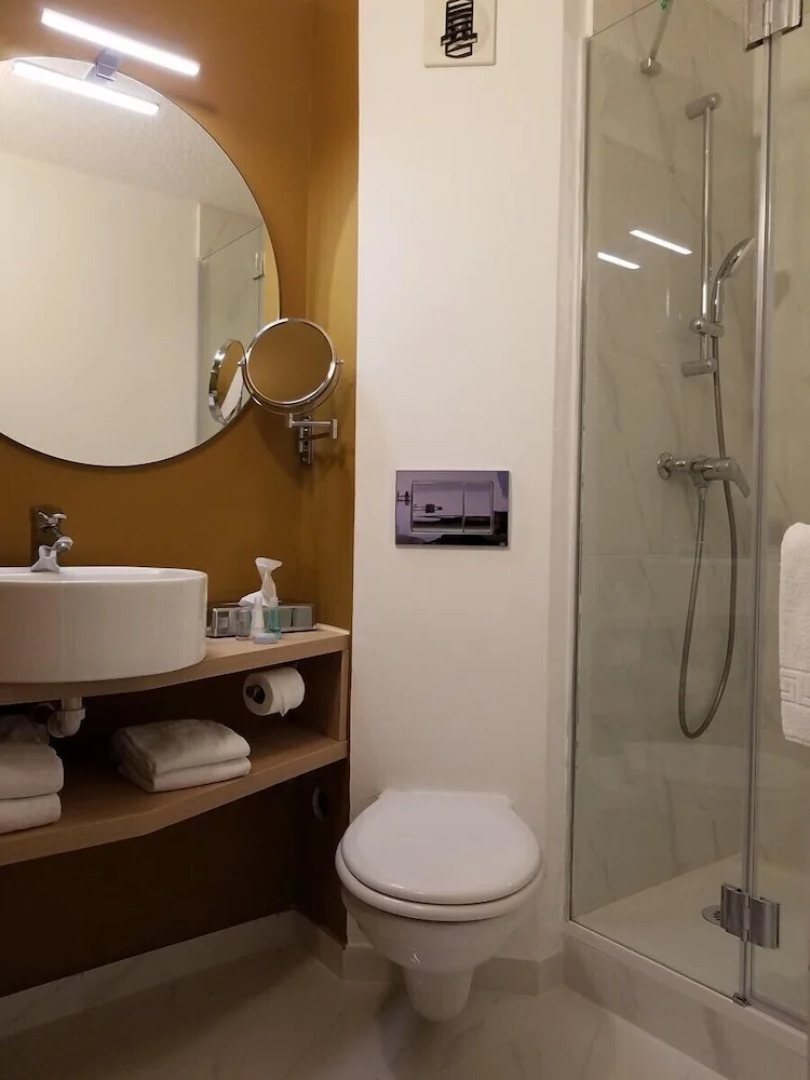 Kyriad Marseille - Les Pennes Mirabeau Aéroport