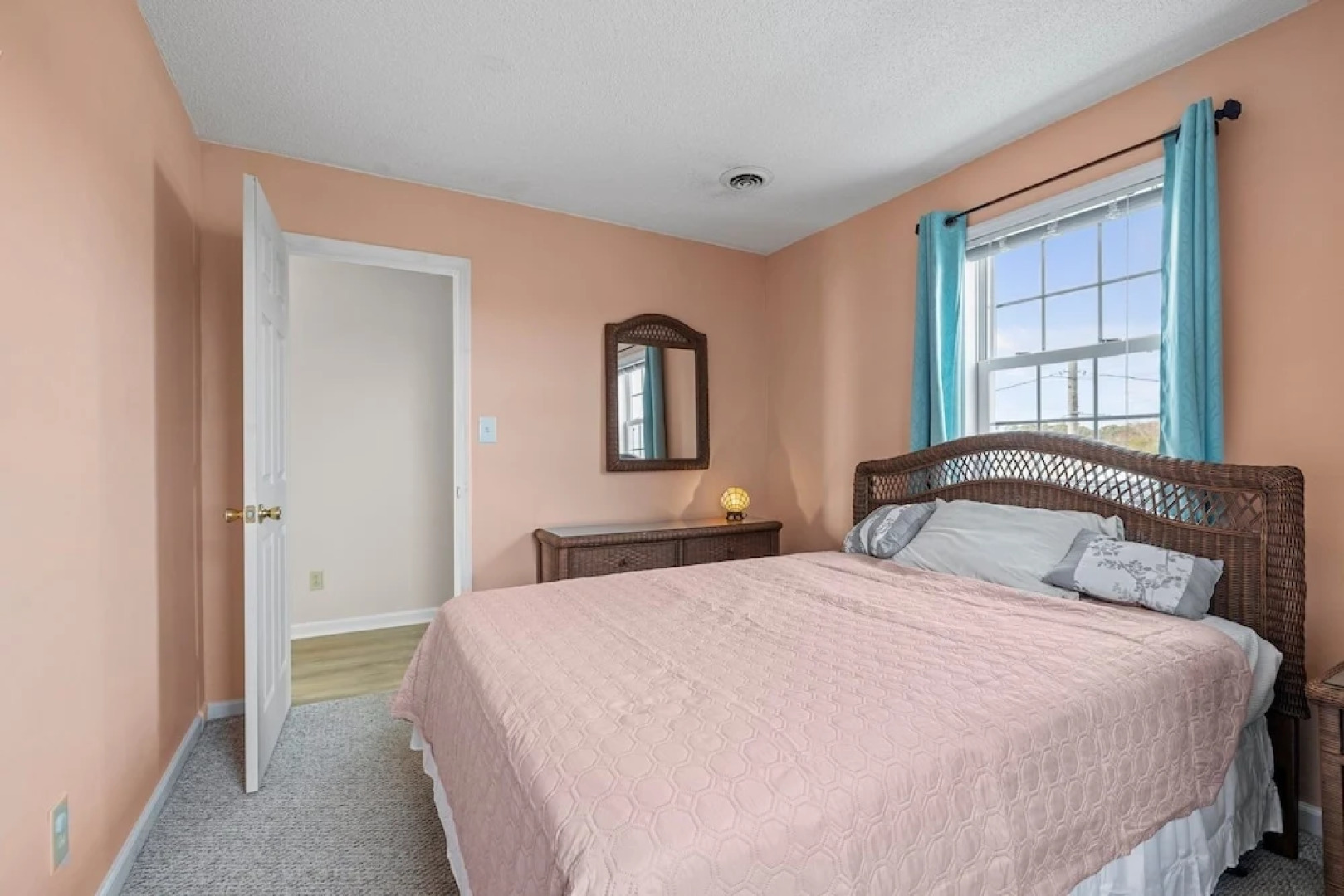 Gotta Getaway 3 Bedroom Home by Redawning