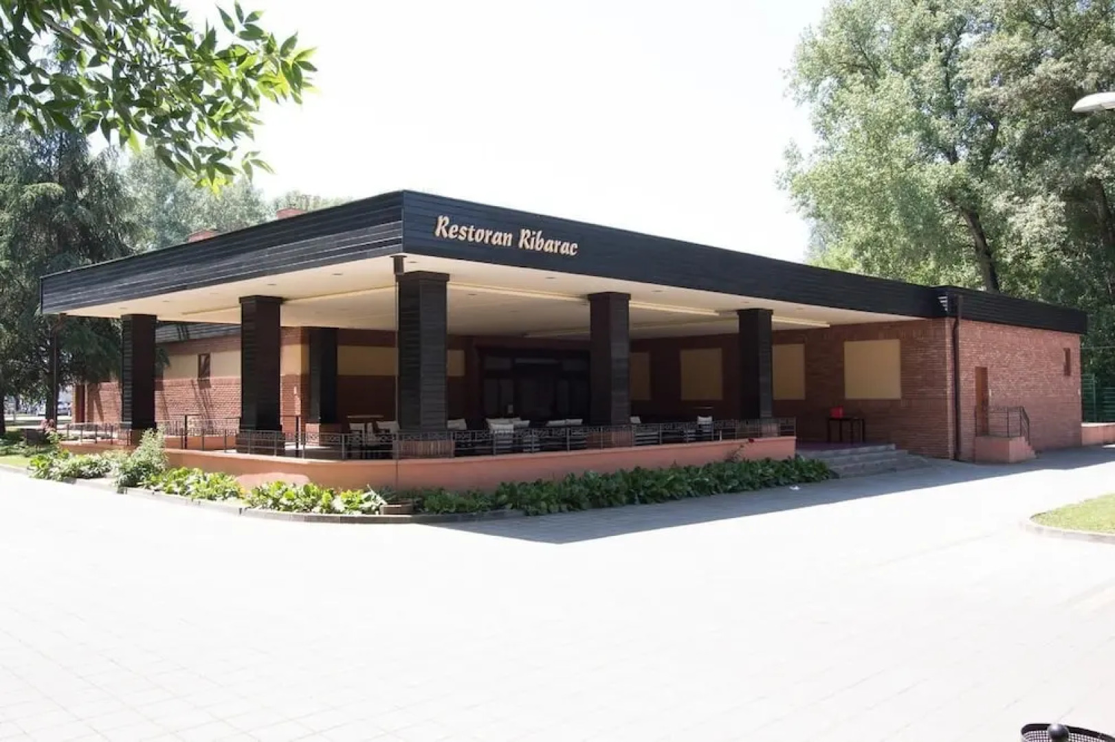 Tourist Resort Ribarsko Ostrvo