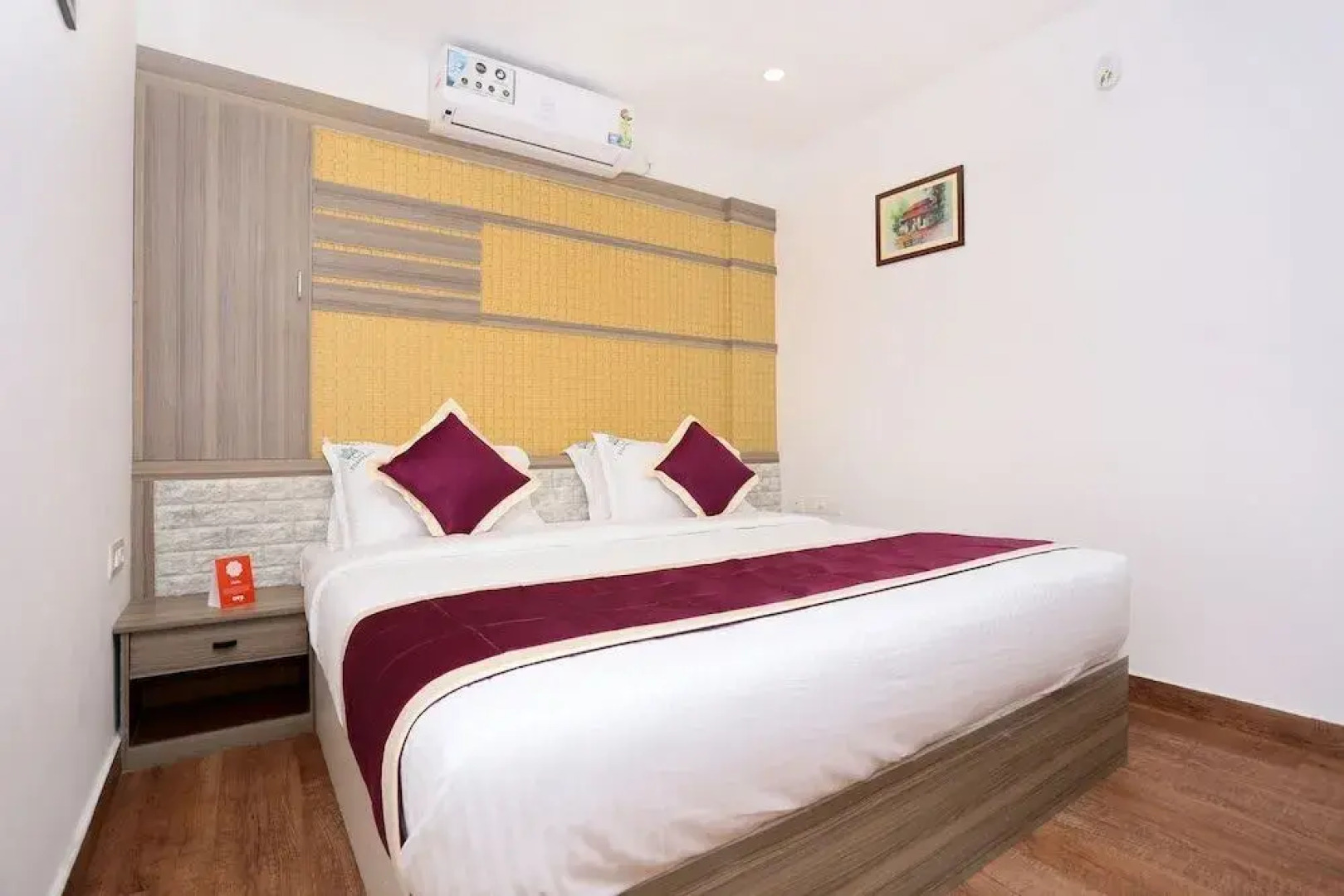 Oyo 22485 Tcs Suites