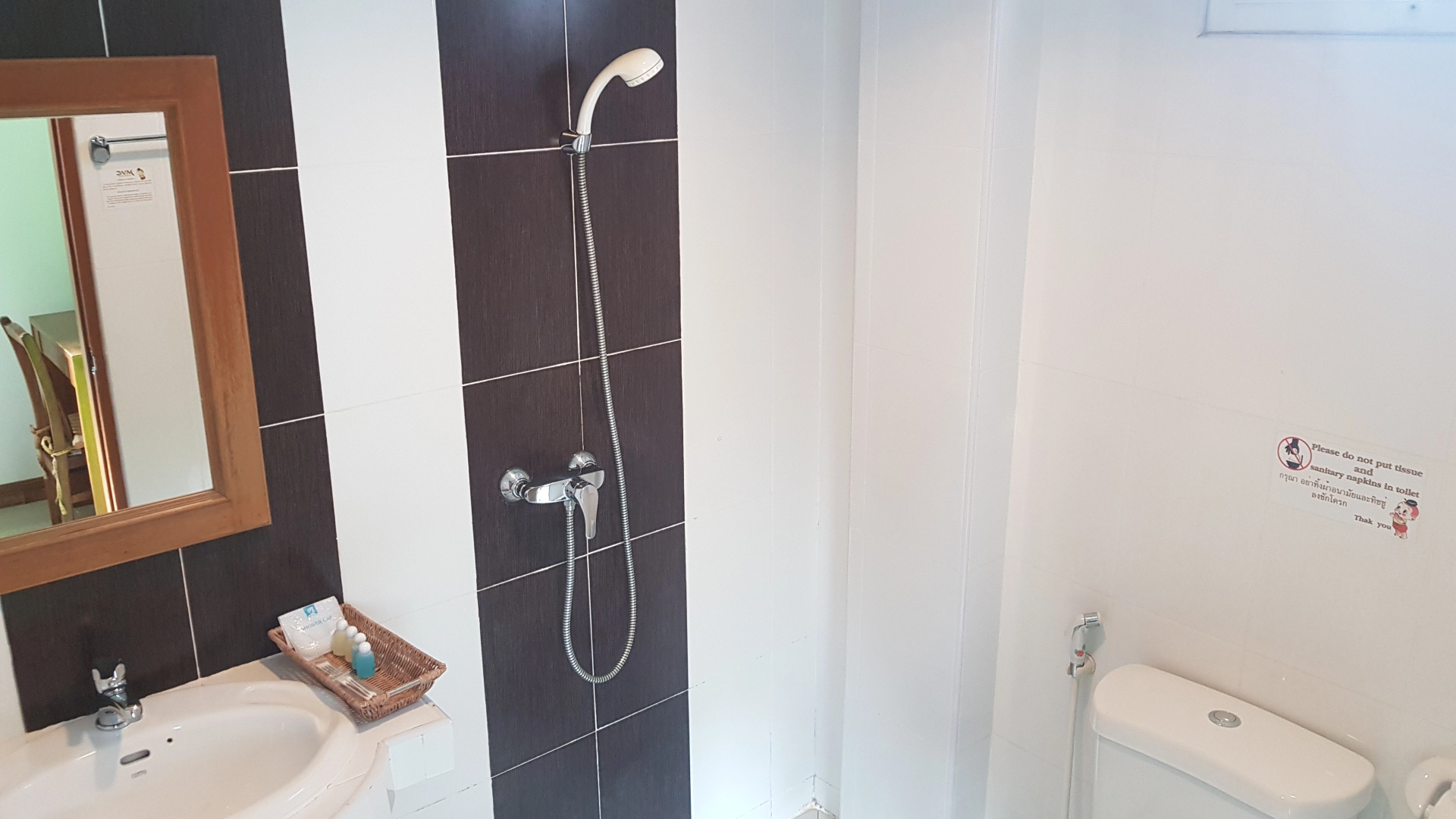 Pipikuku Hotel & Restaurant