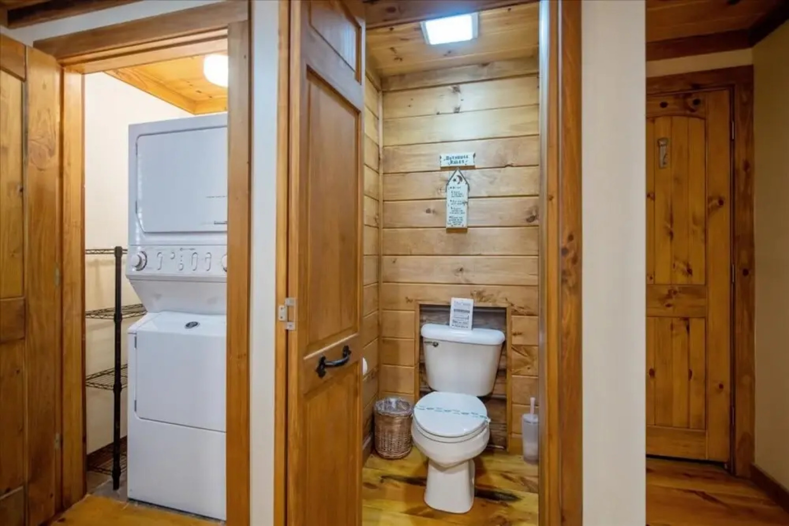 Cowboy Cabin - Gorgeous Unique Mountain Cabin With Creek Porch Pool Table