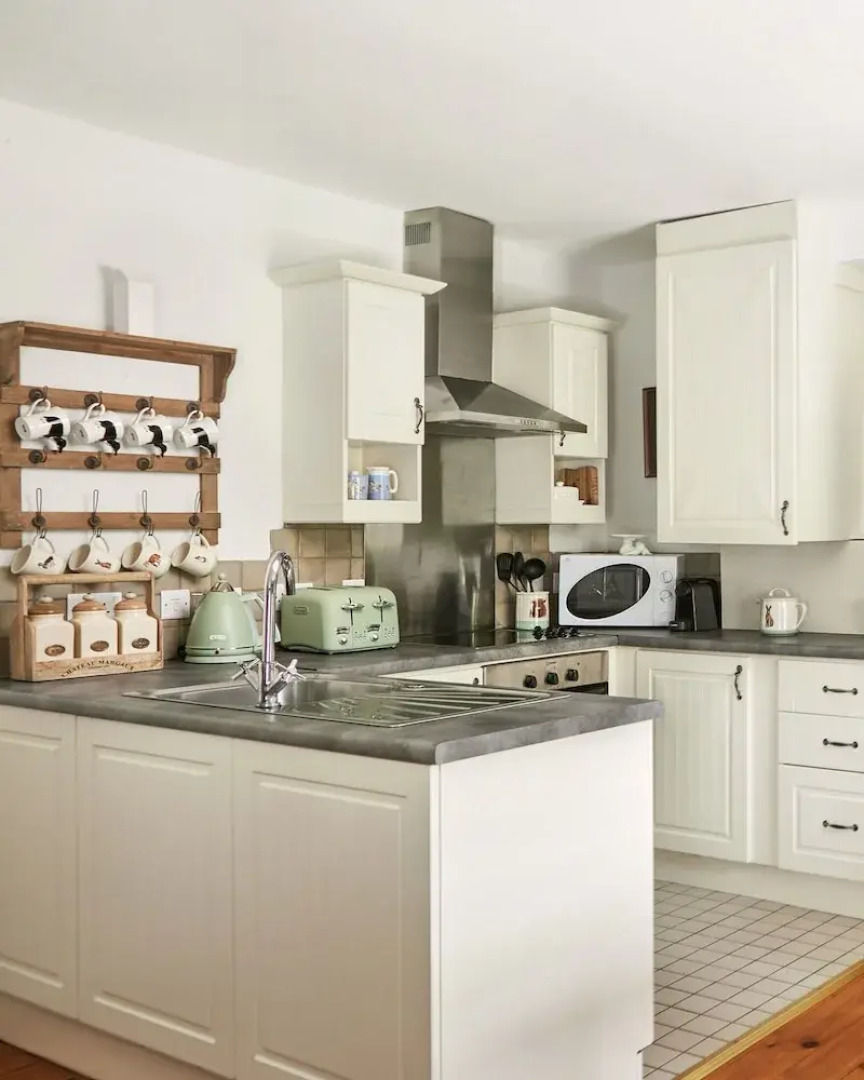 Old Stable Mews Castle Leslie