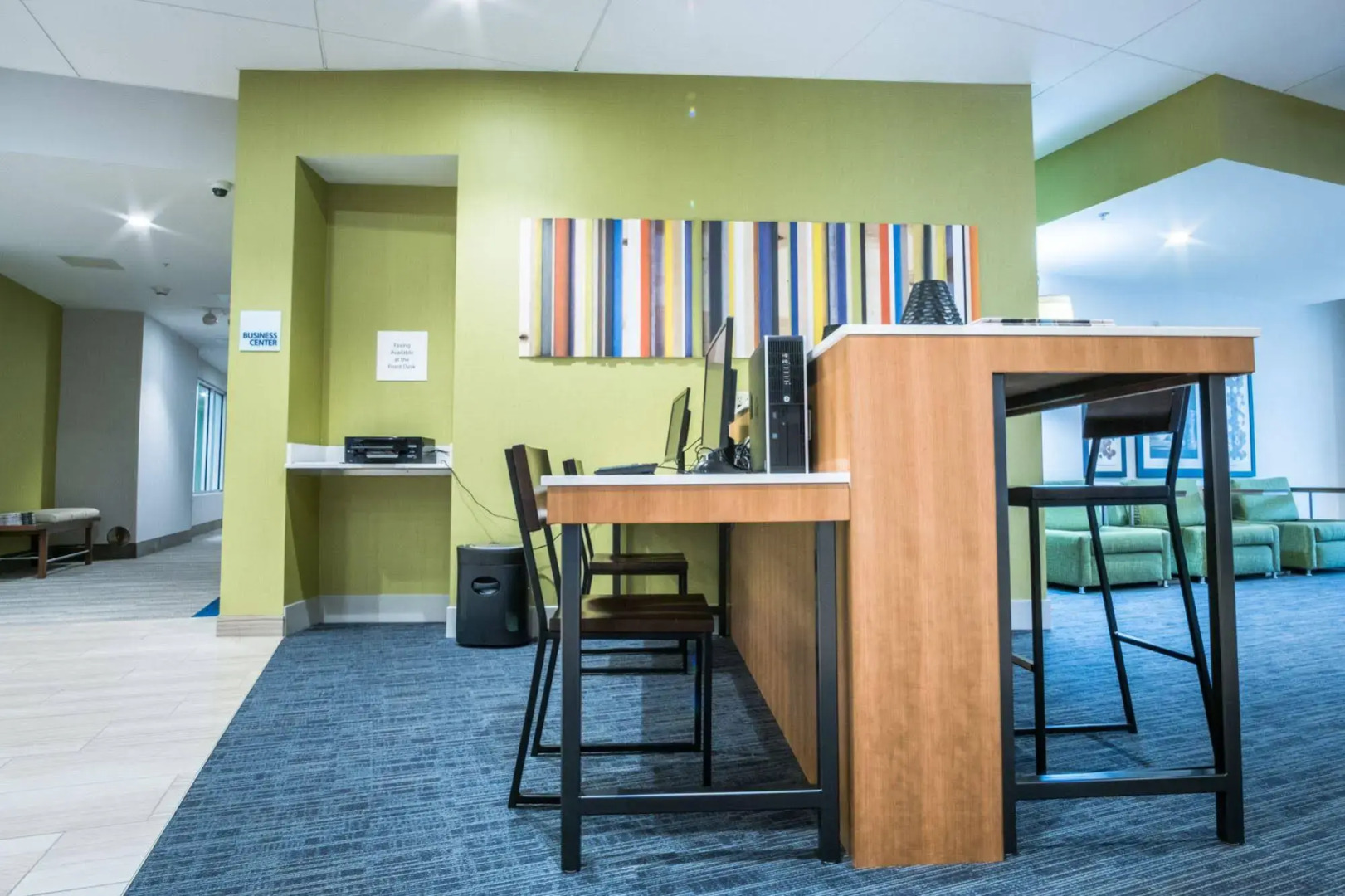Holiday Inn Express & Suites Kingston-Ulster