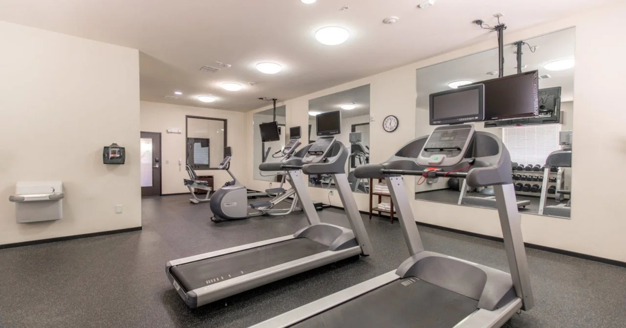 Holiday Inn Express & Suites Oklahoma City NW-Quail Springs by IHG