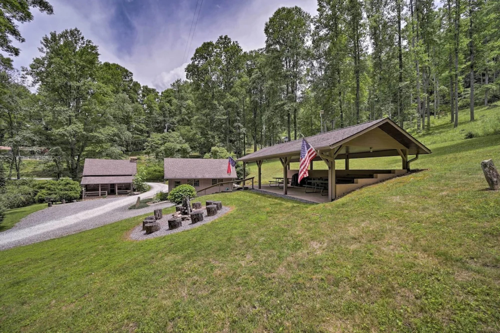 Dog-friendly Cottage w/ Deck in National Forest!