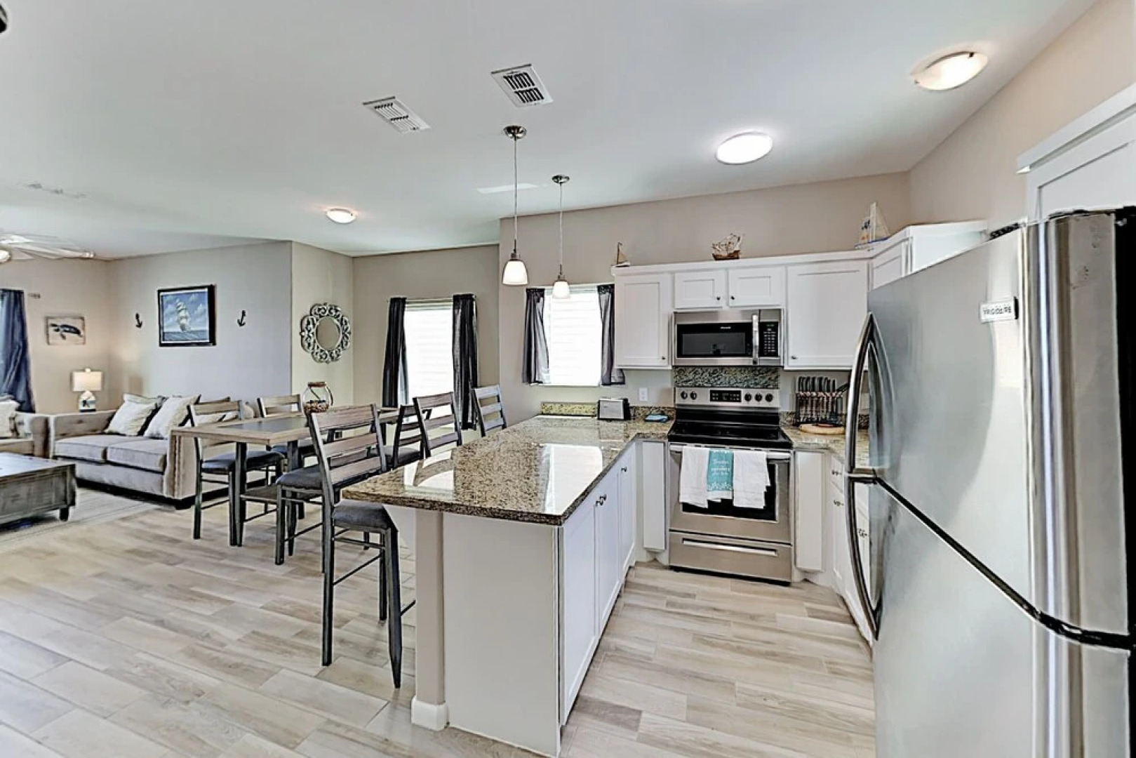 Stylish Las Joyas W/ Pool, Pier & Palapa 2 Bedroom Home