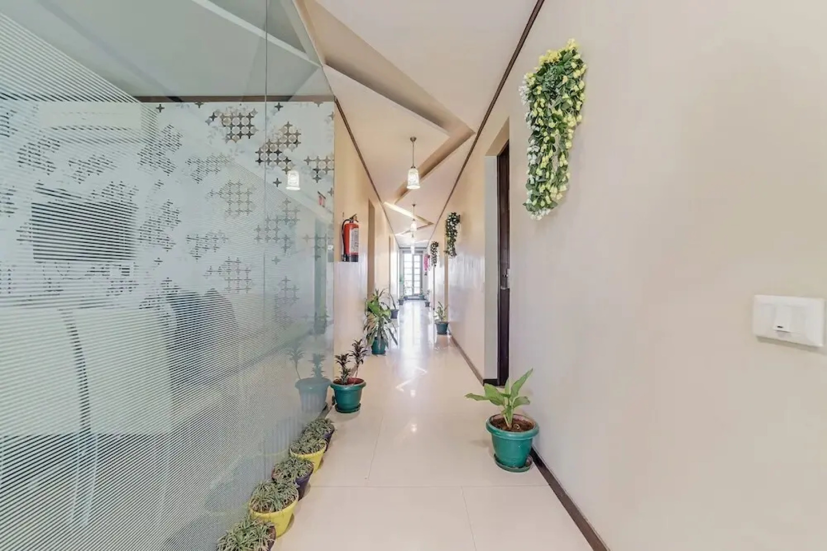 Wind Cross By OYO Rooms