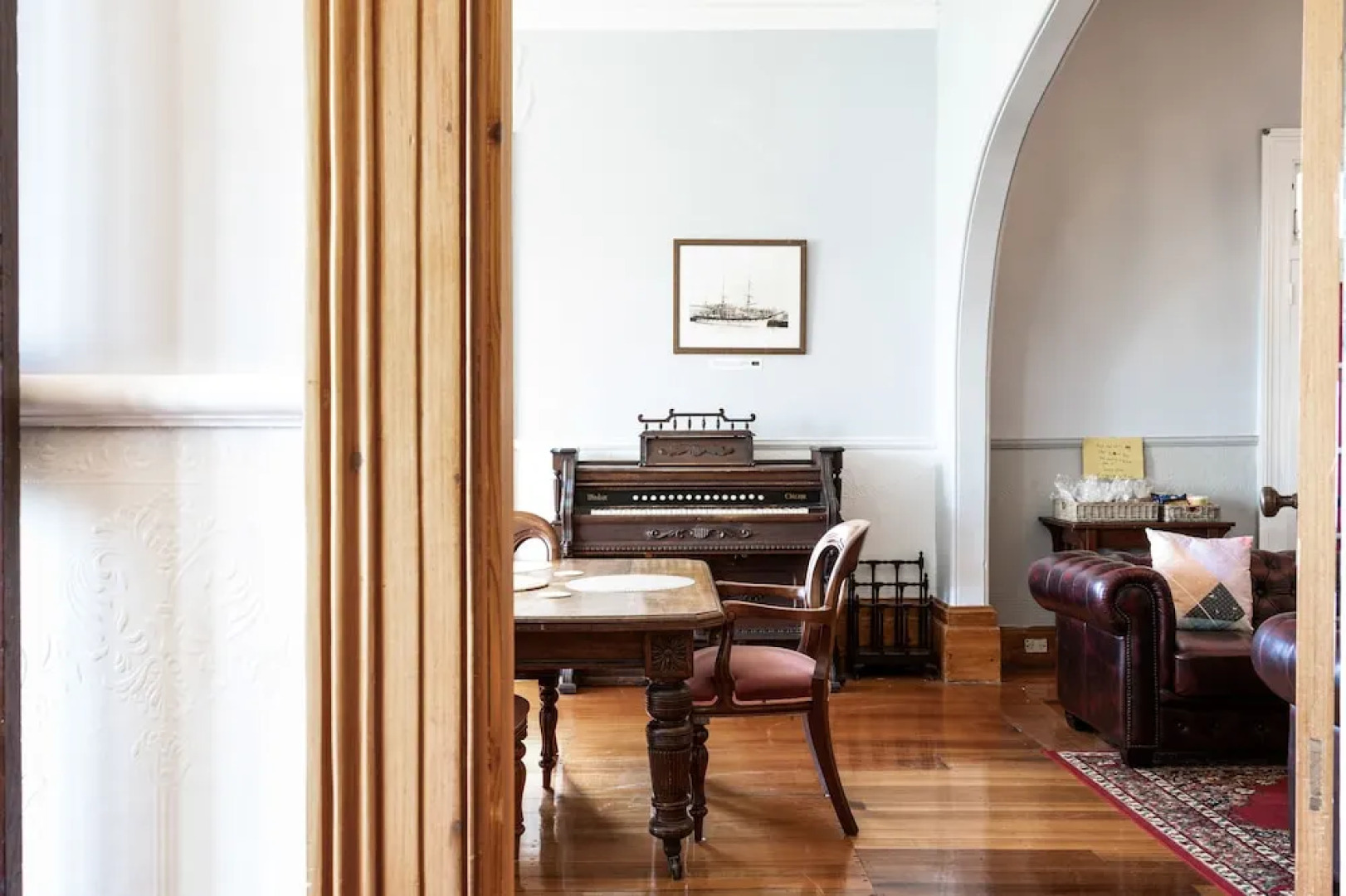 Отель The Dragonfly Inn