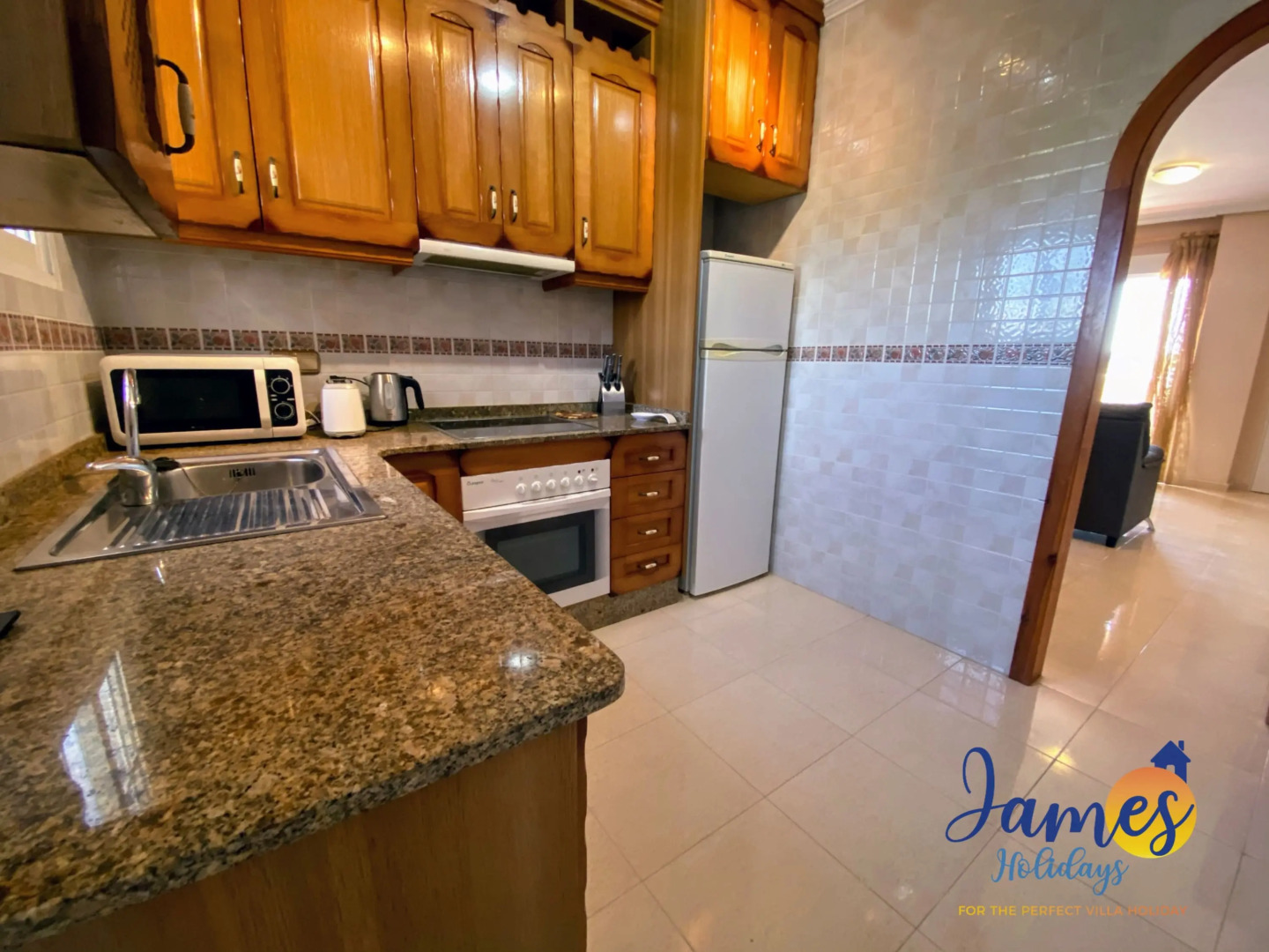 Playa Golf R5 1st flr apartment & comm pool P232