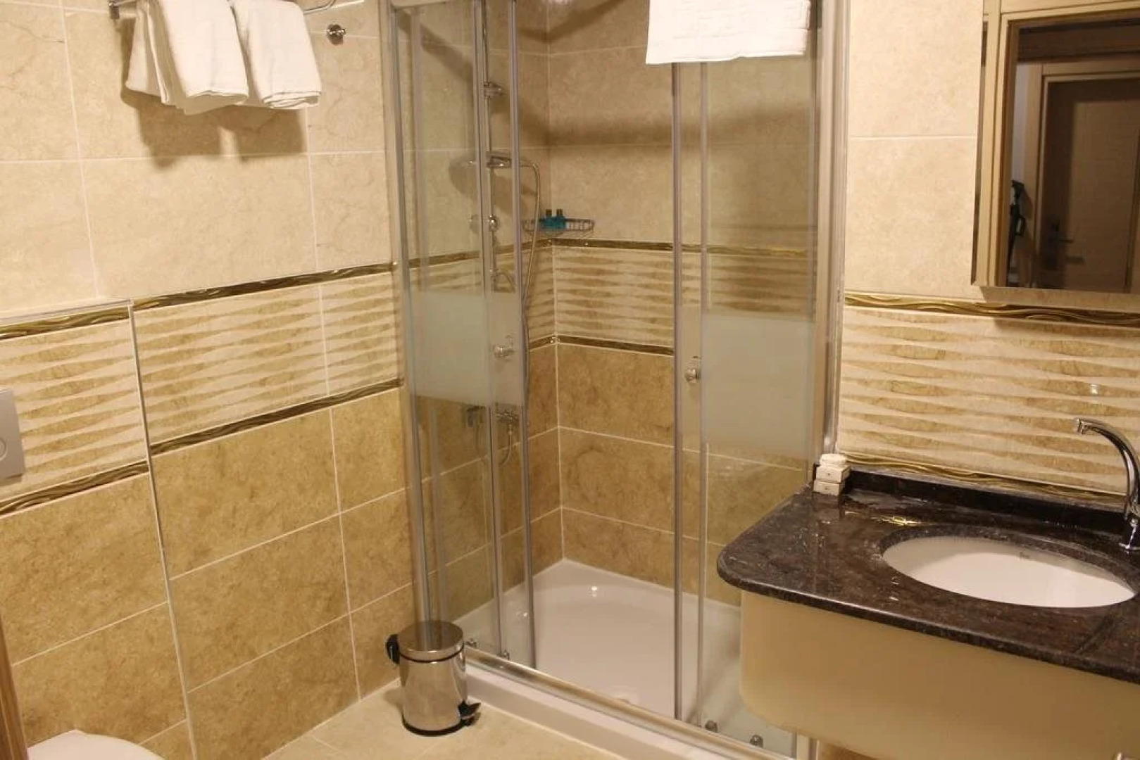 Paradise otel restorant Cafe