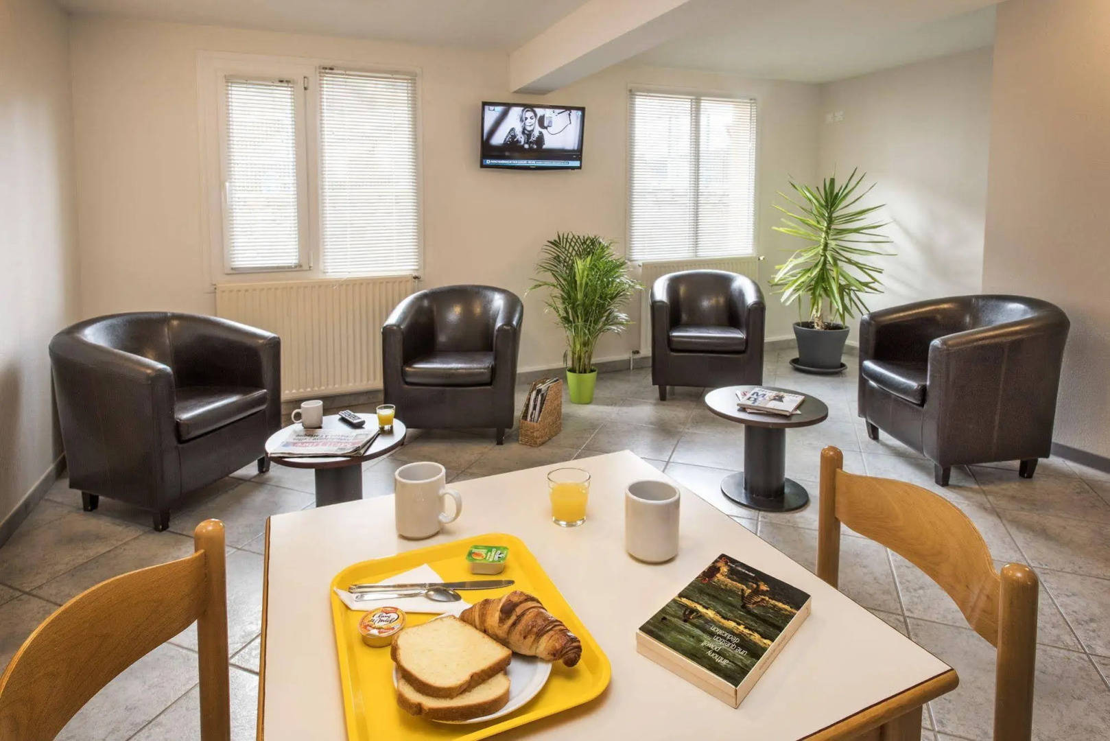 Brit Hotel Deltour Essentiel Mende