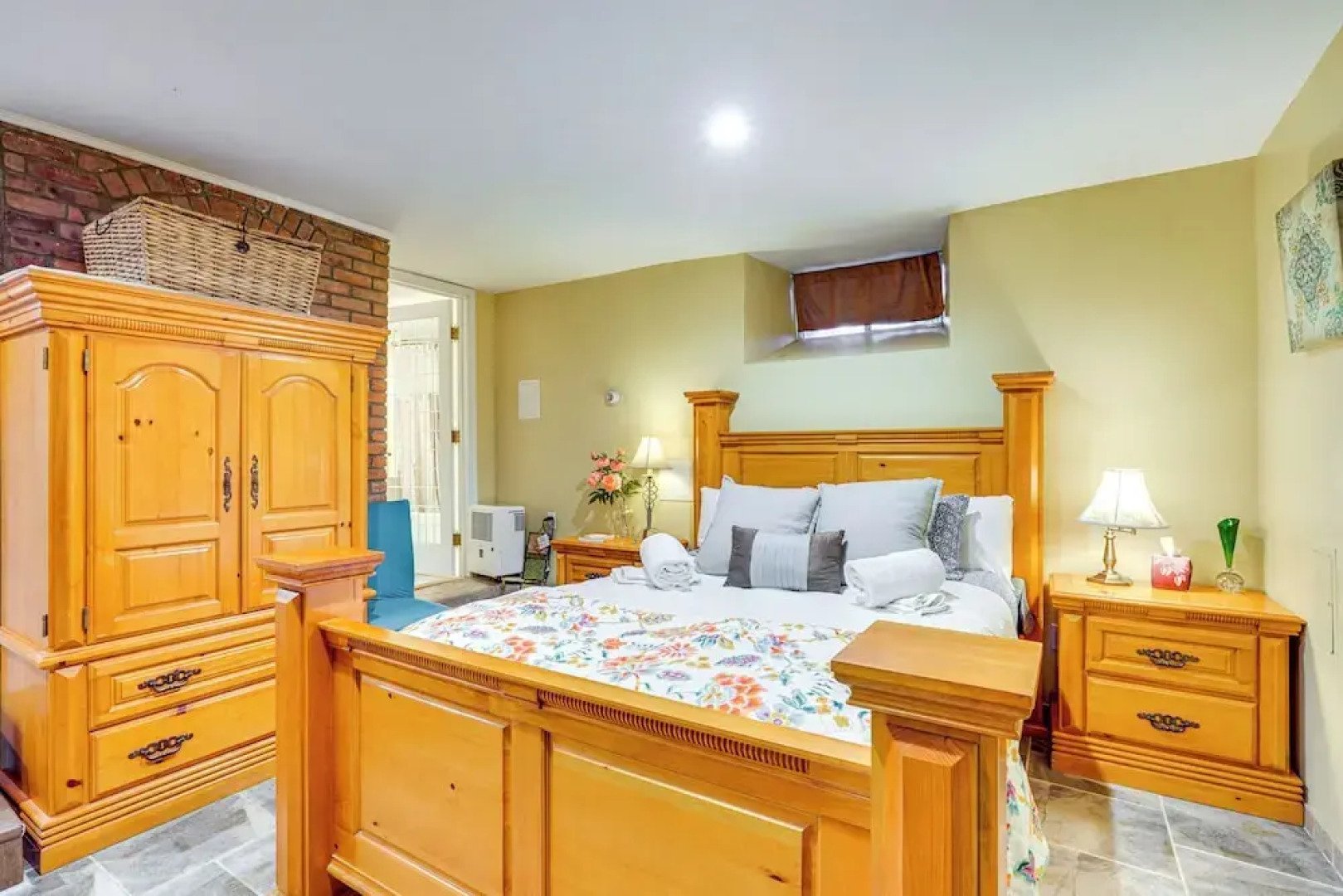 Walkable Poughkeepsie Apartment w/ Shared Yard!