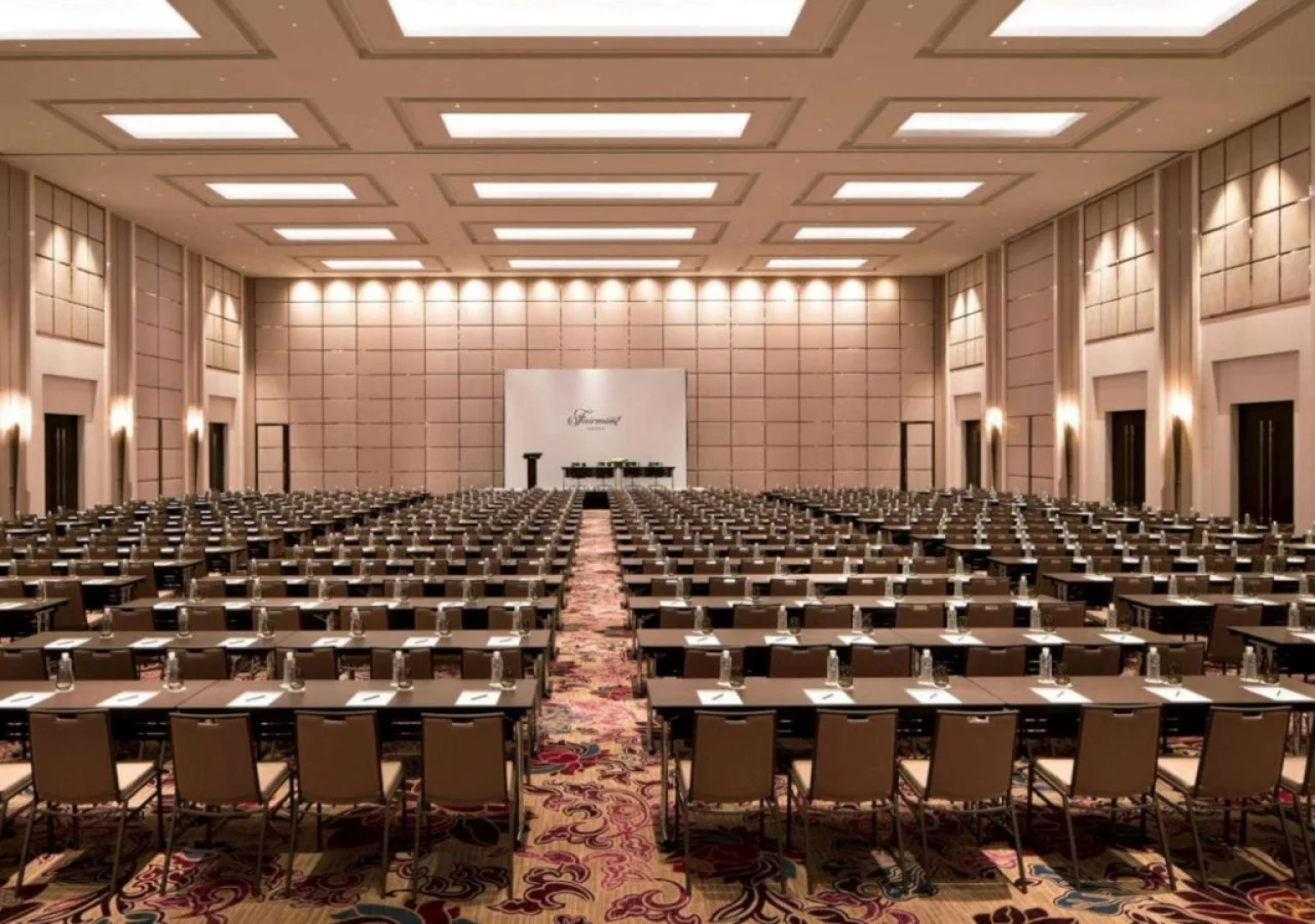 Отель Fairmont Jakarta