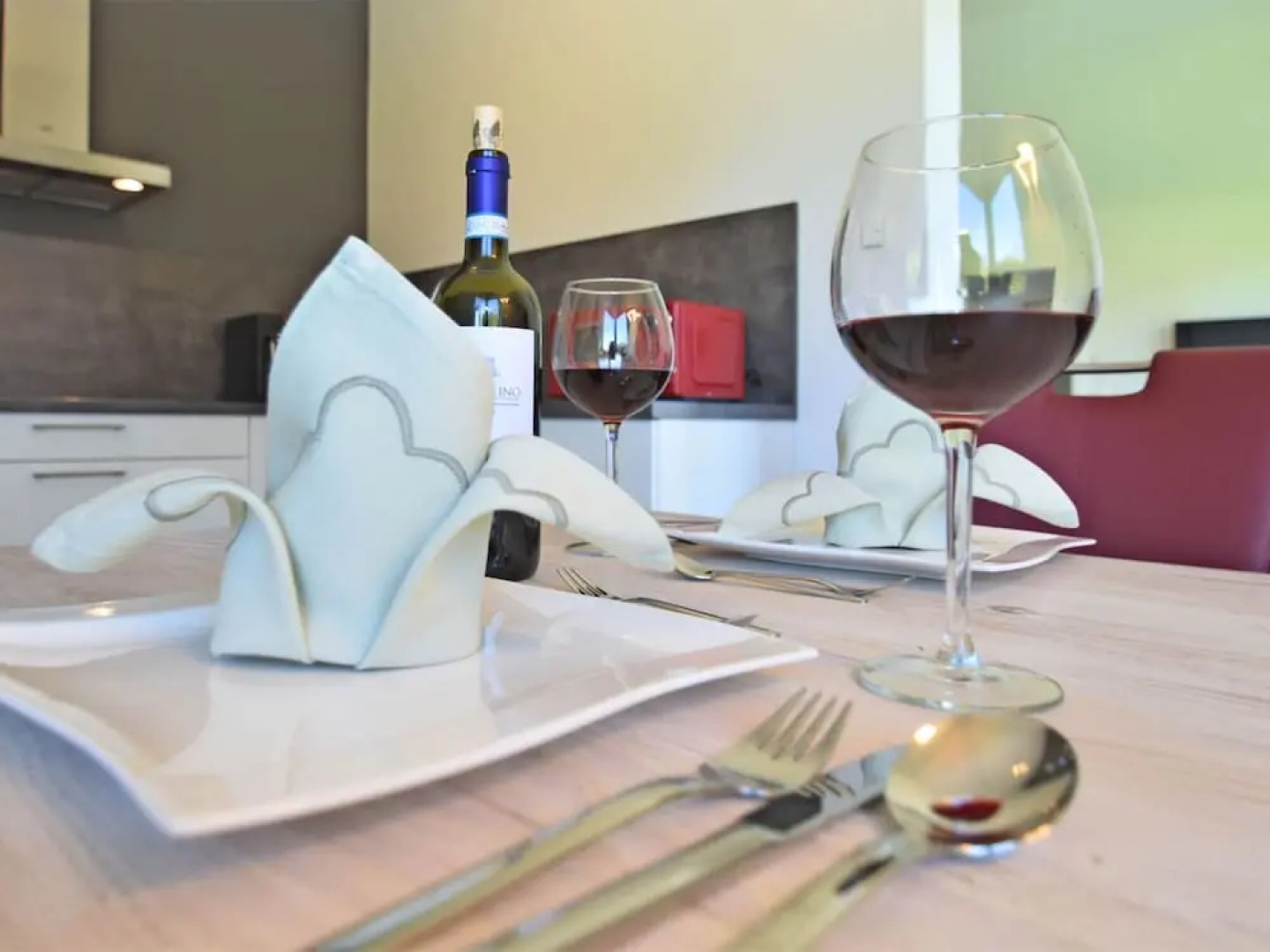 Stylish Kammerstein Stay