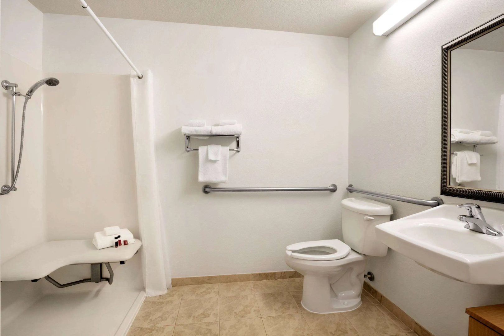 Microtel Inn & Suites by Wyndham Culpeper