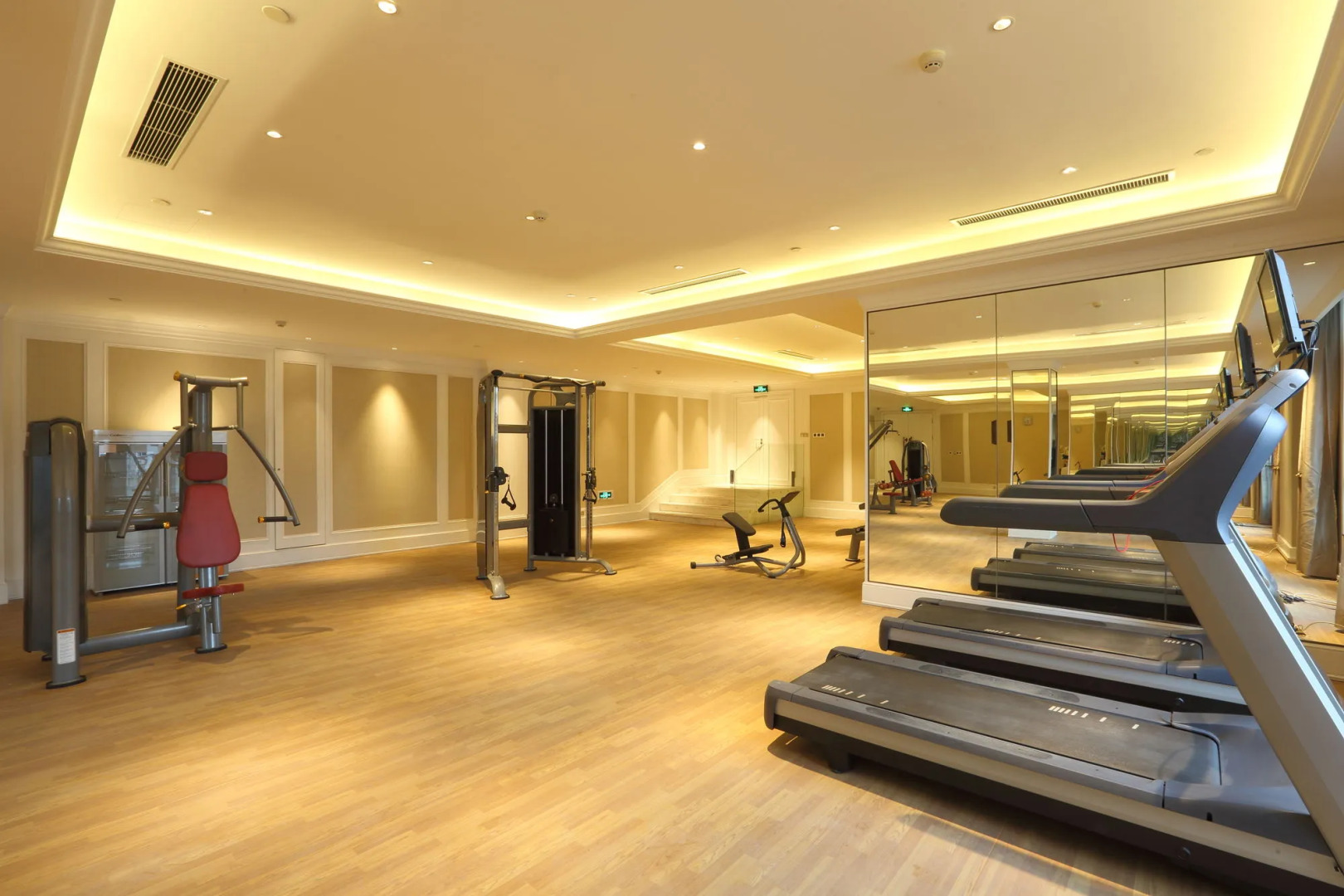 S & N International Hotel Linhai