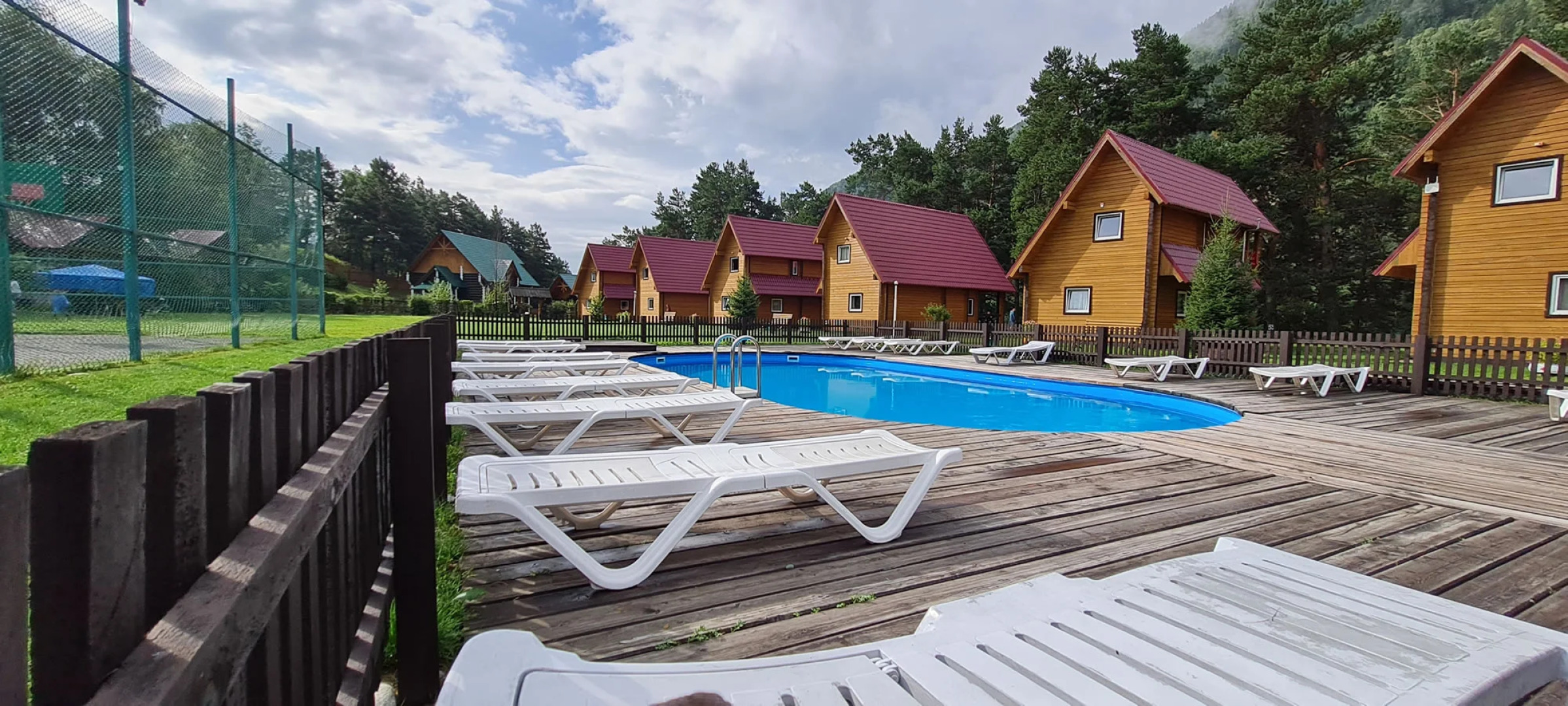 Усадьба Славная