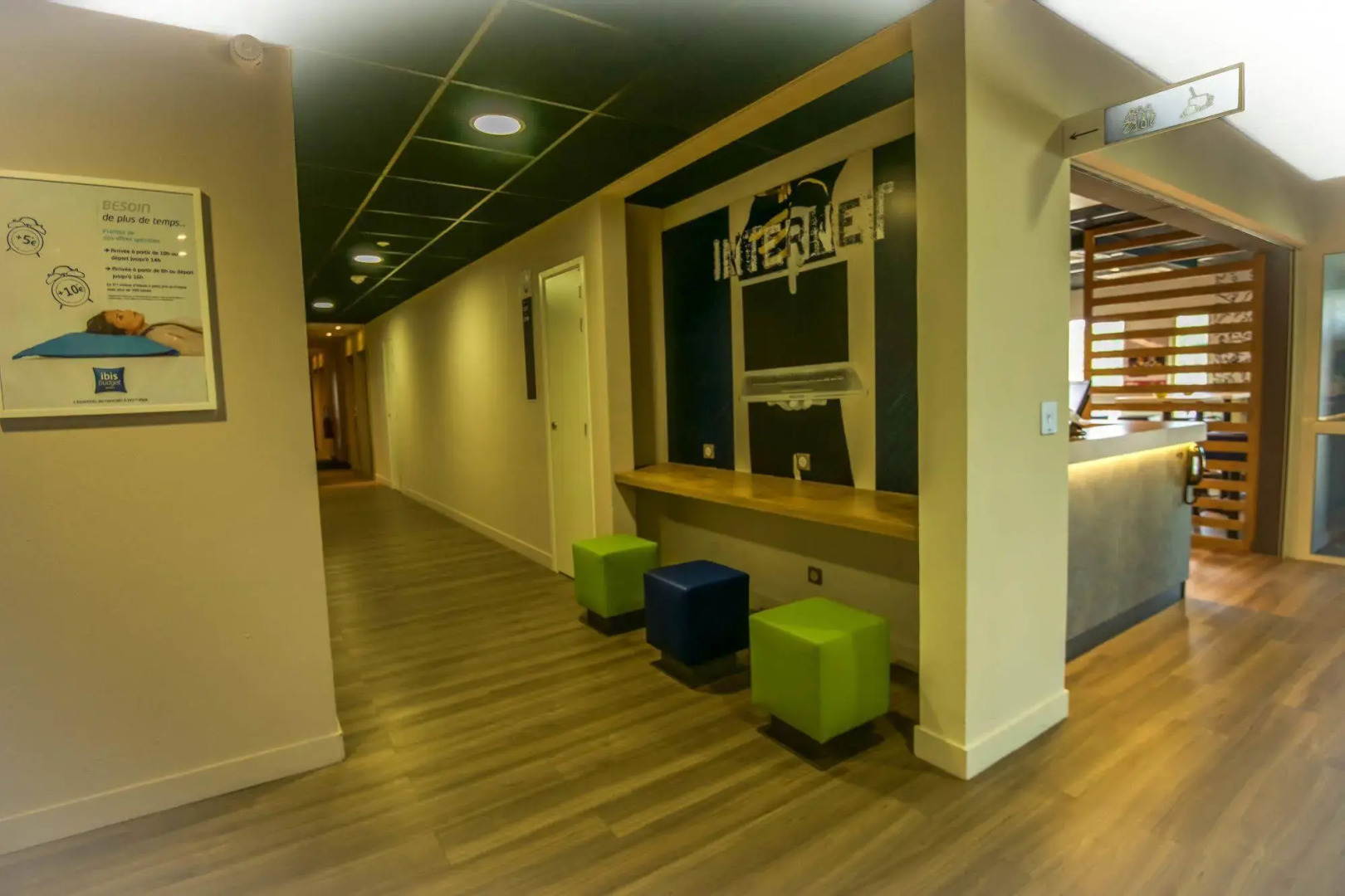 ibis budget Saint Martin de Crau Porte de Camargue